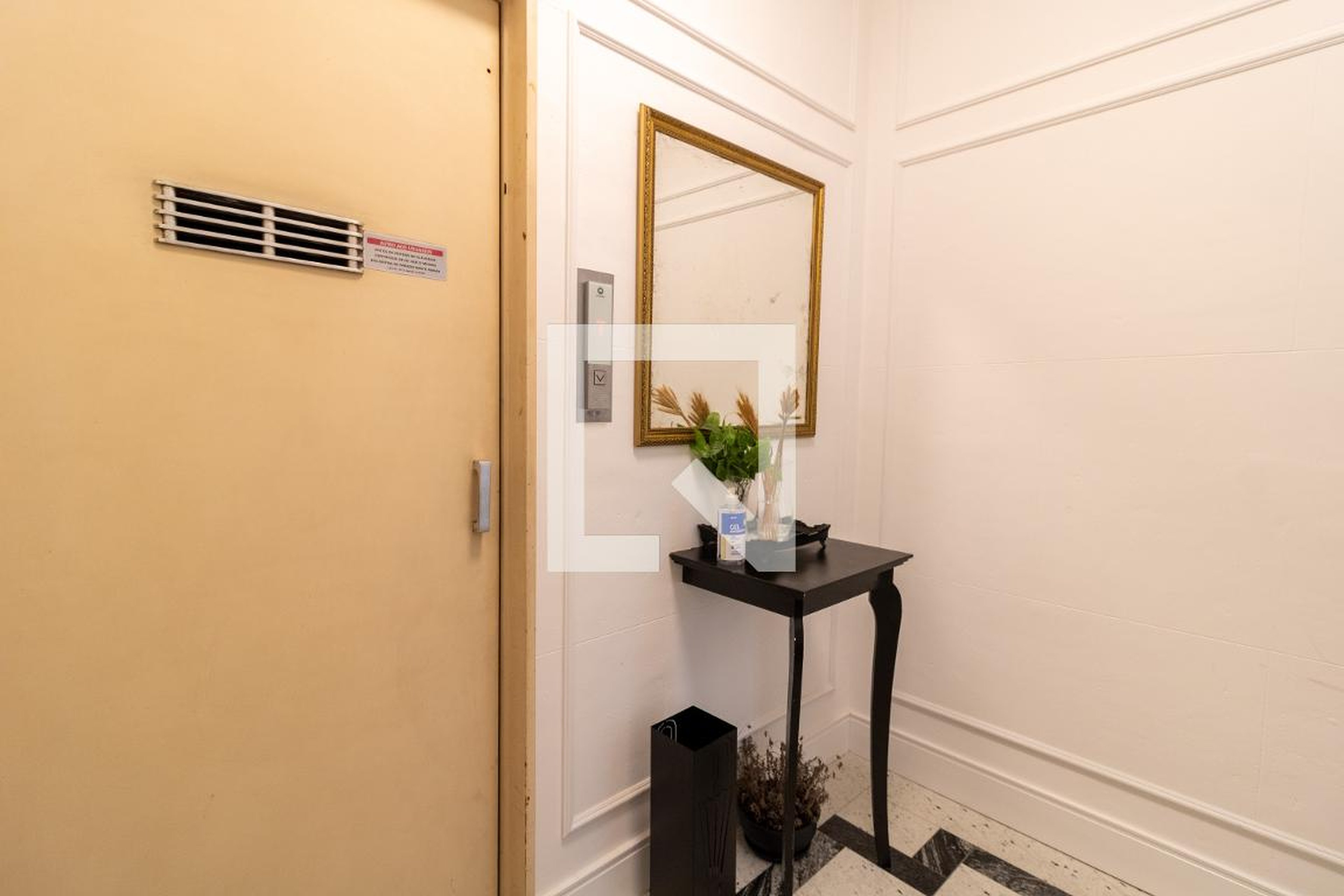 Entrada - Edifício Everest