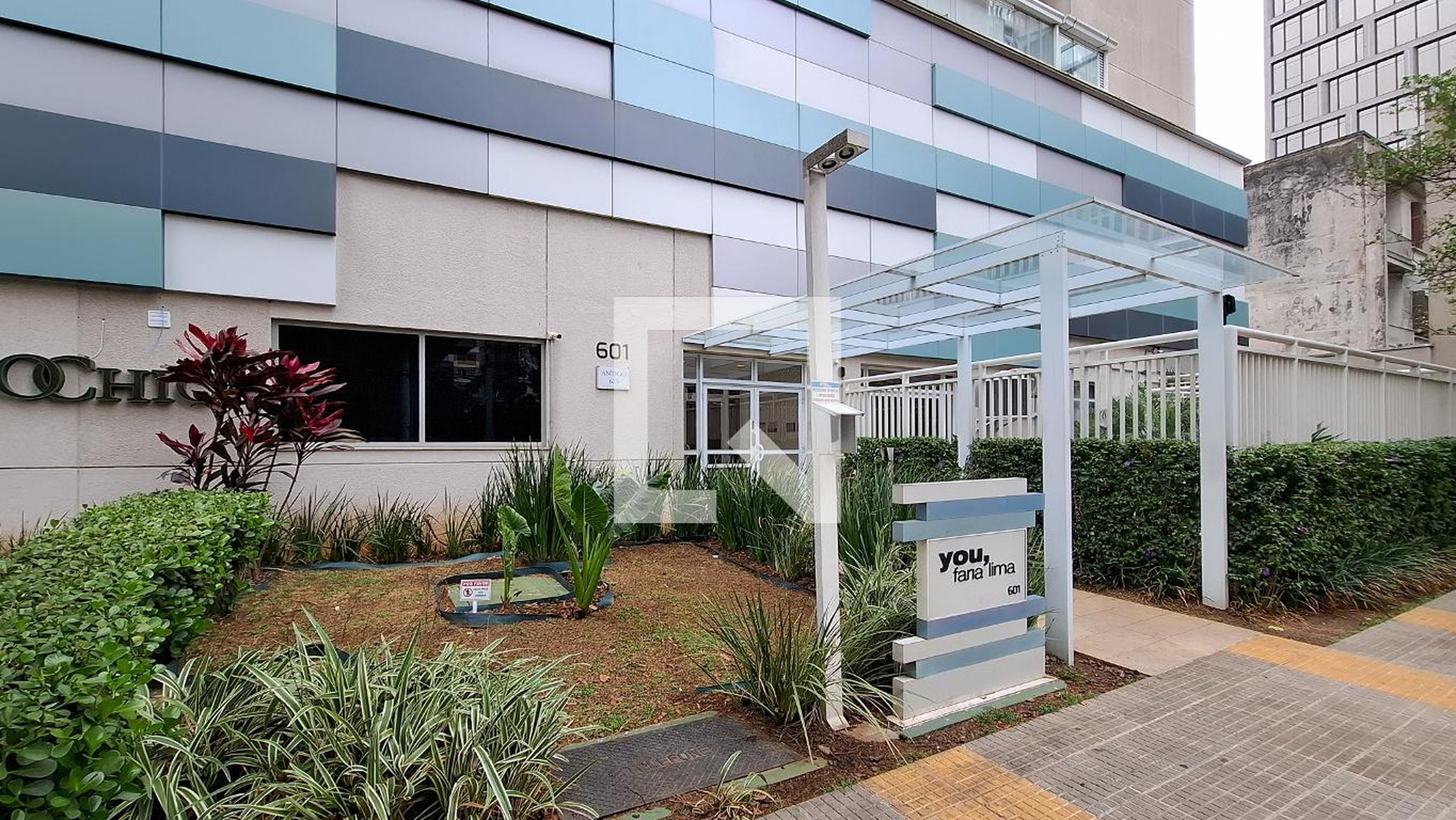 Fachada do Prédio Condomínio You Faria Lima