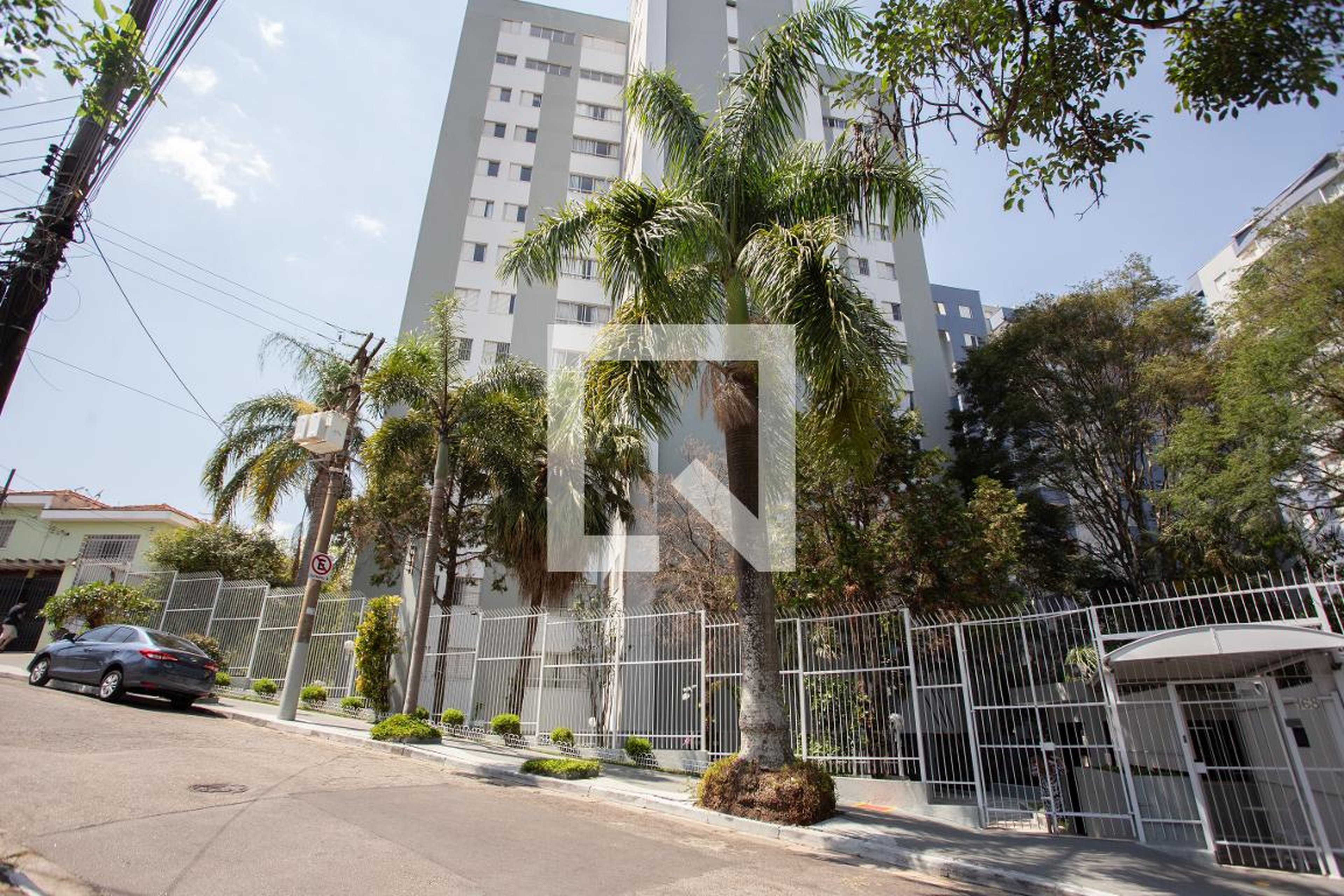 Fachada Condomínio Conjunto Chateau Vert