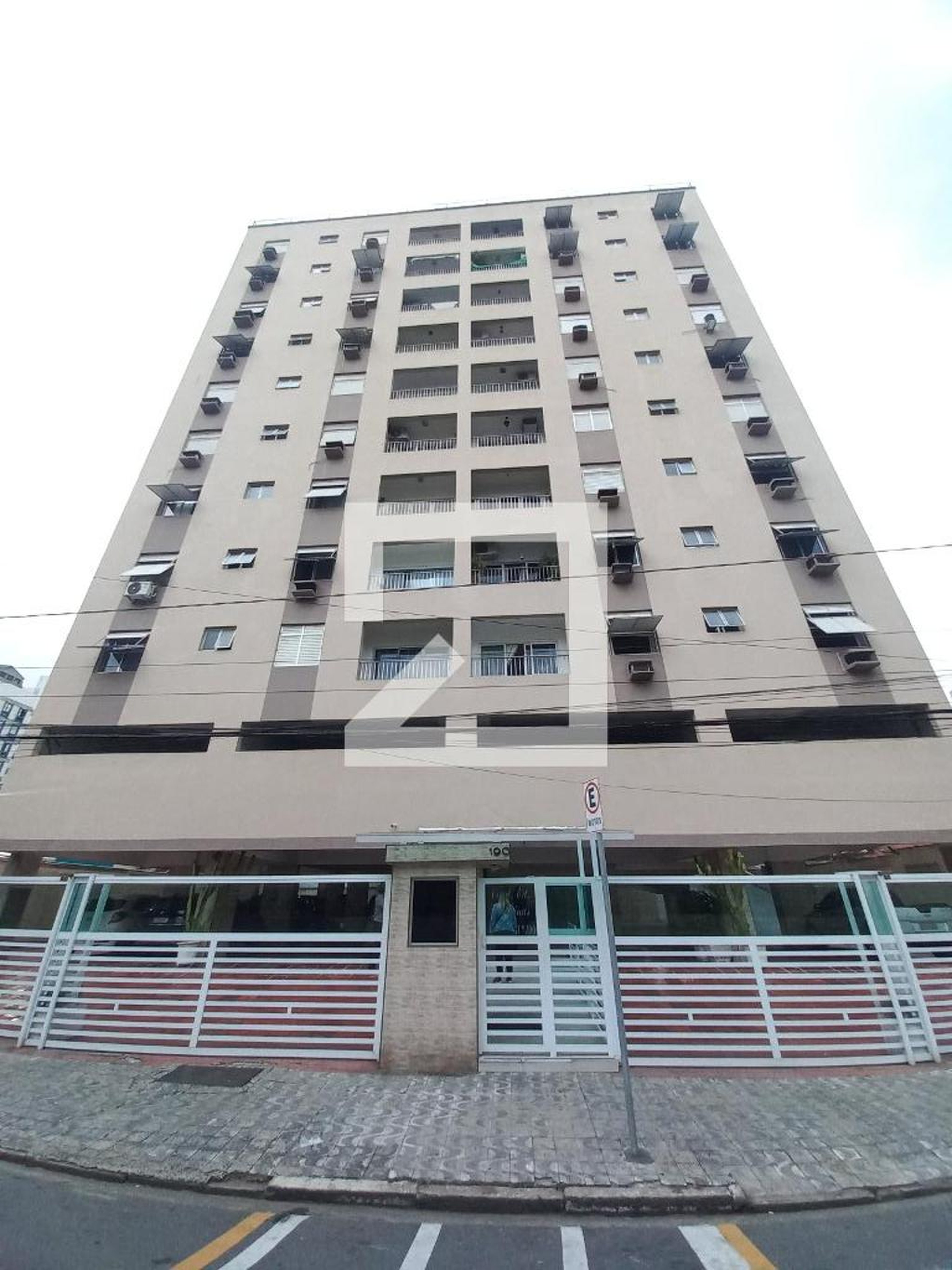 Fachada do Prédio Condomínio Dolfinus