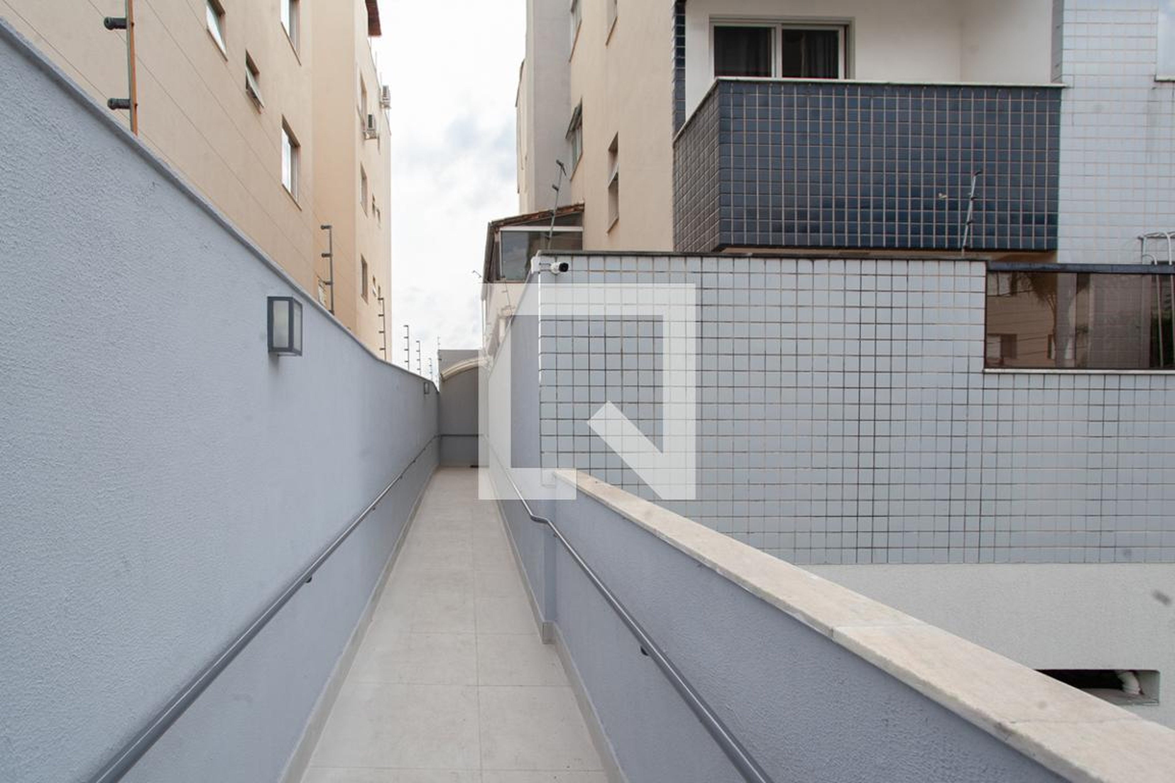 Entrada - Edifício Costa Brava