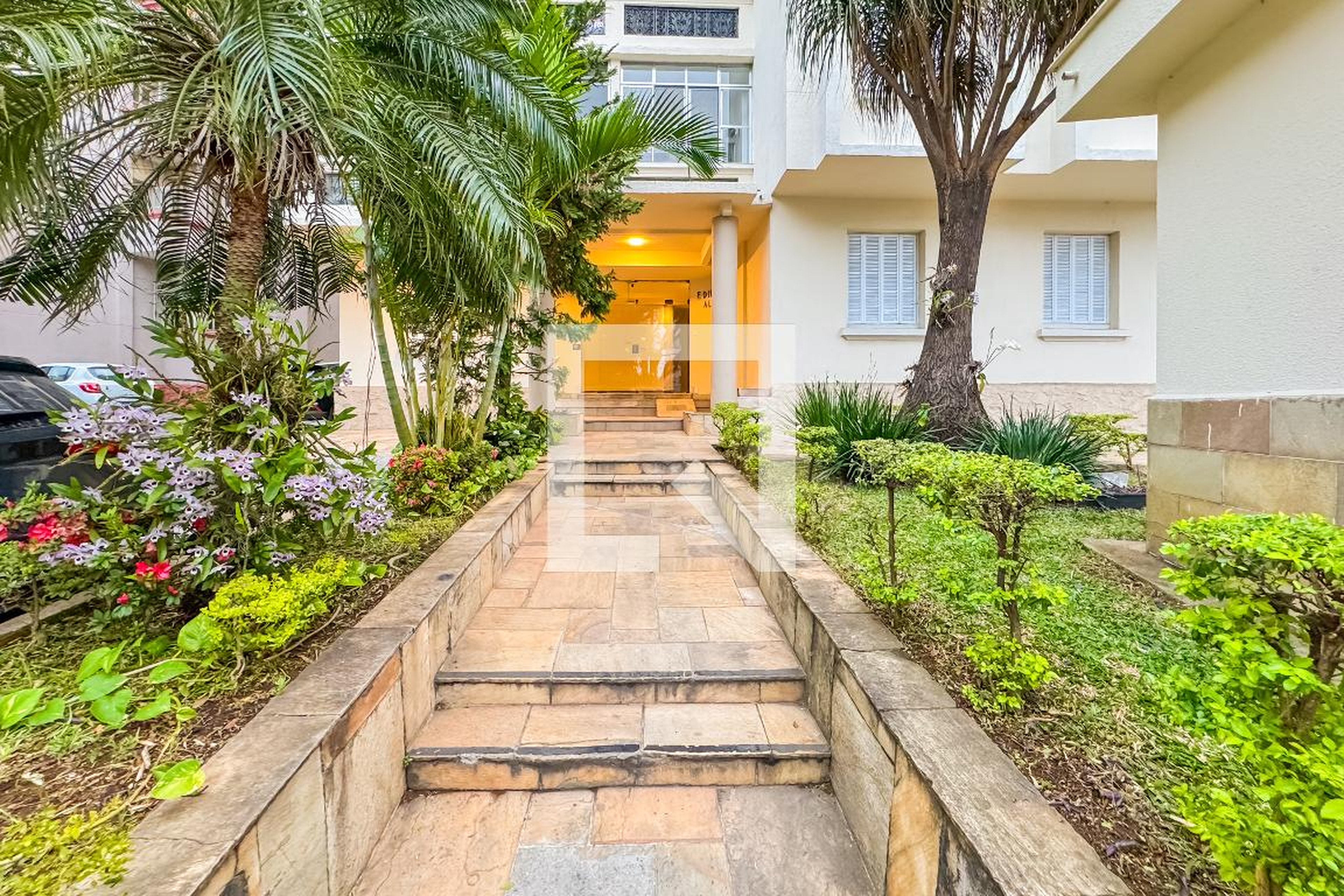 Entrada - Edificio Alice