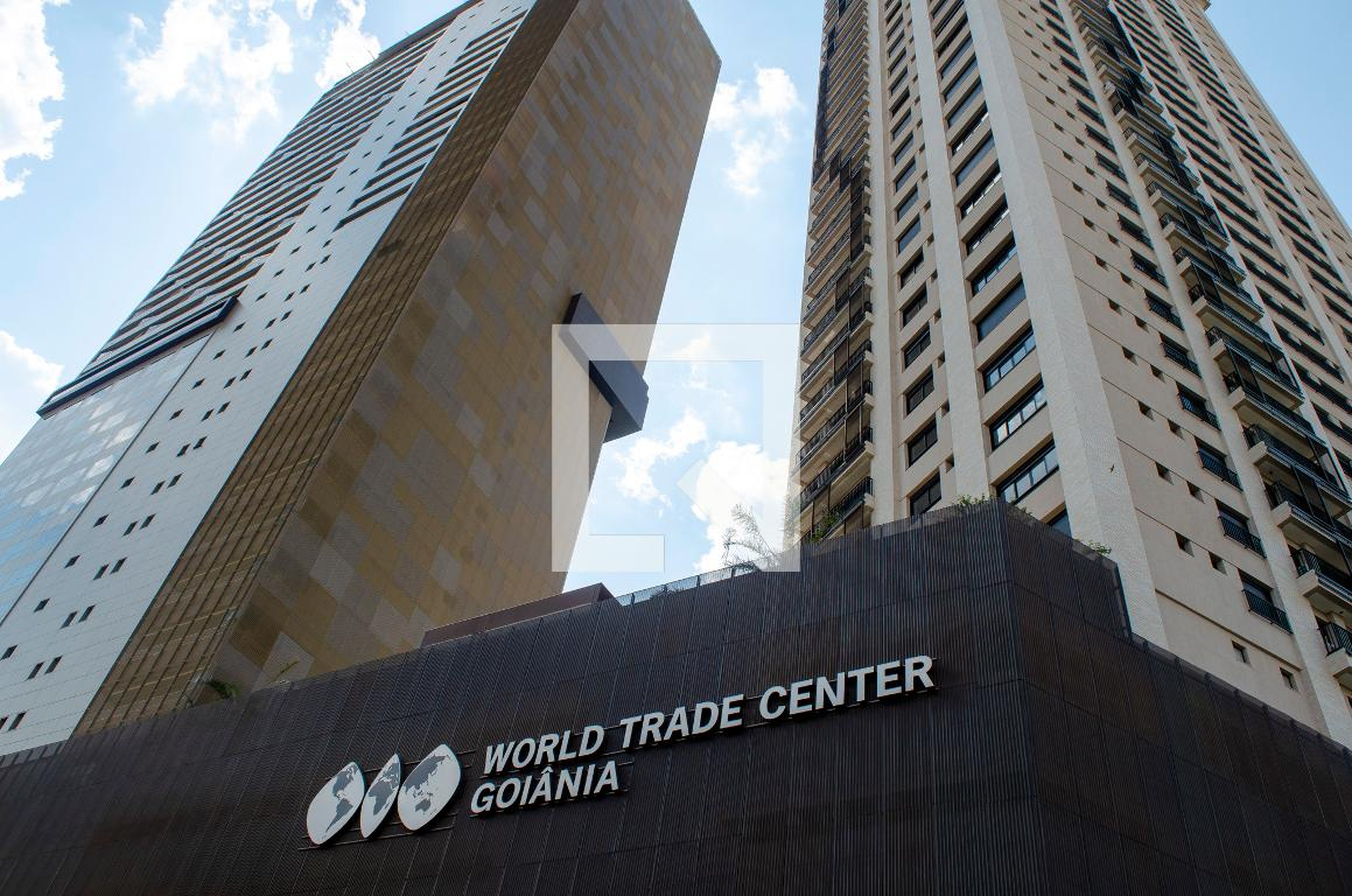 Fachada Condomínio em Avenida D, 1200