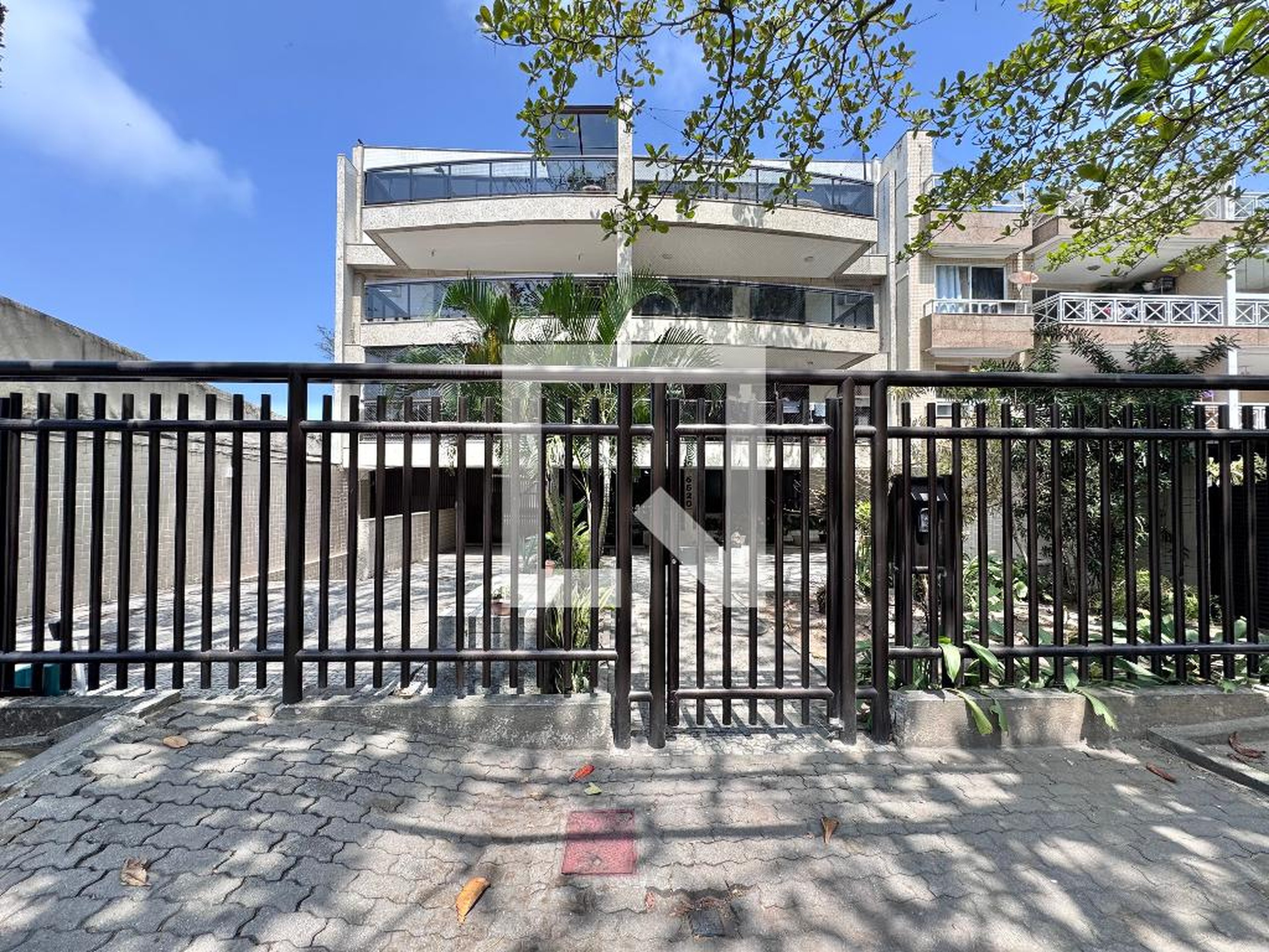 Fachada Condomínio Bienvenido Turnes