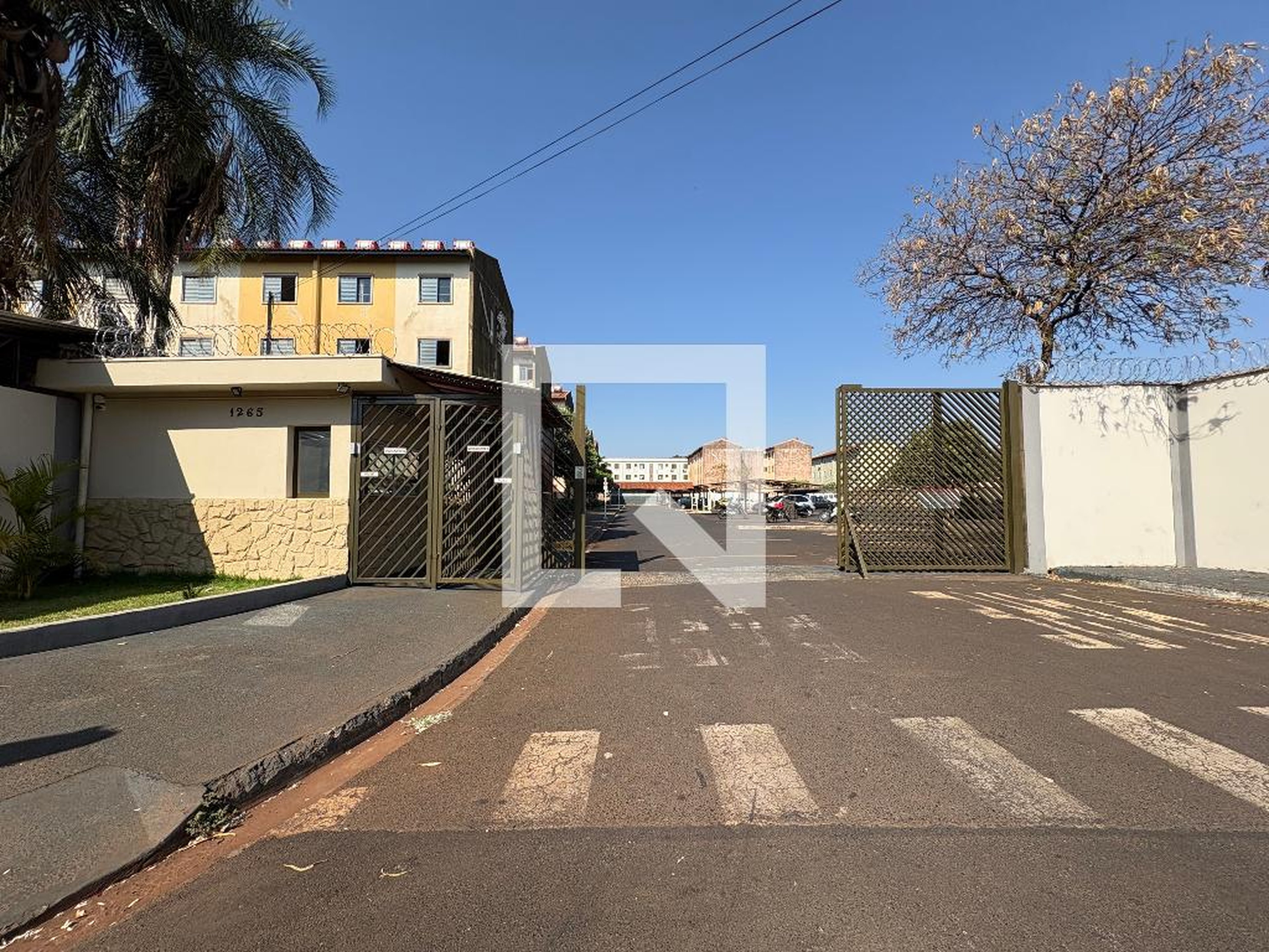 Fachada Condomínio Juscelino Kubitschek I