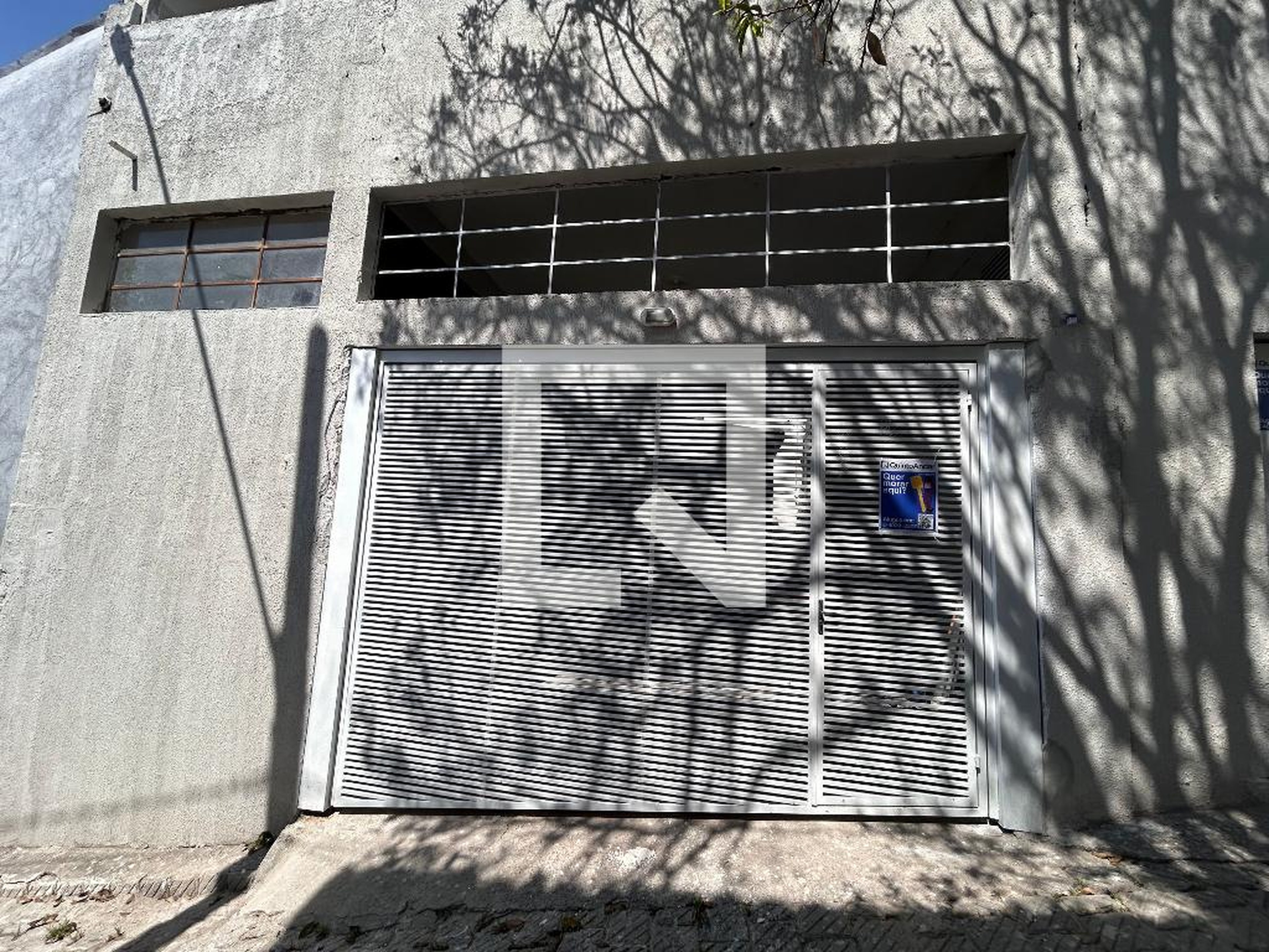 Fachada Condomínio em Rua Vera, 98