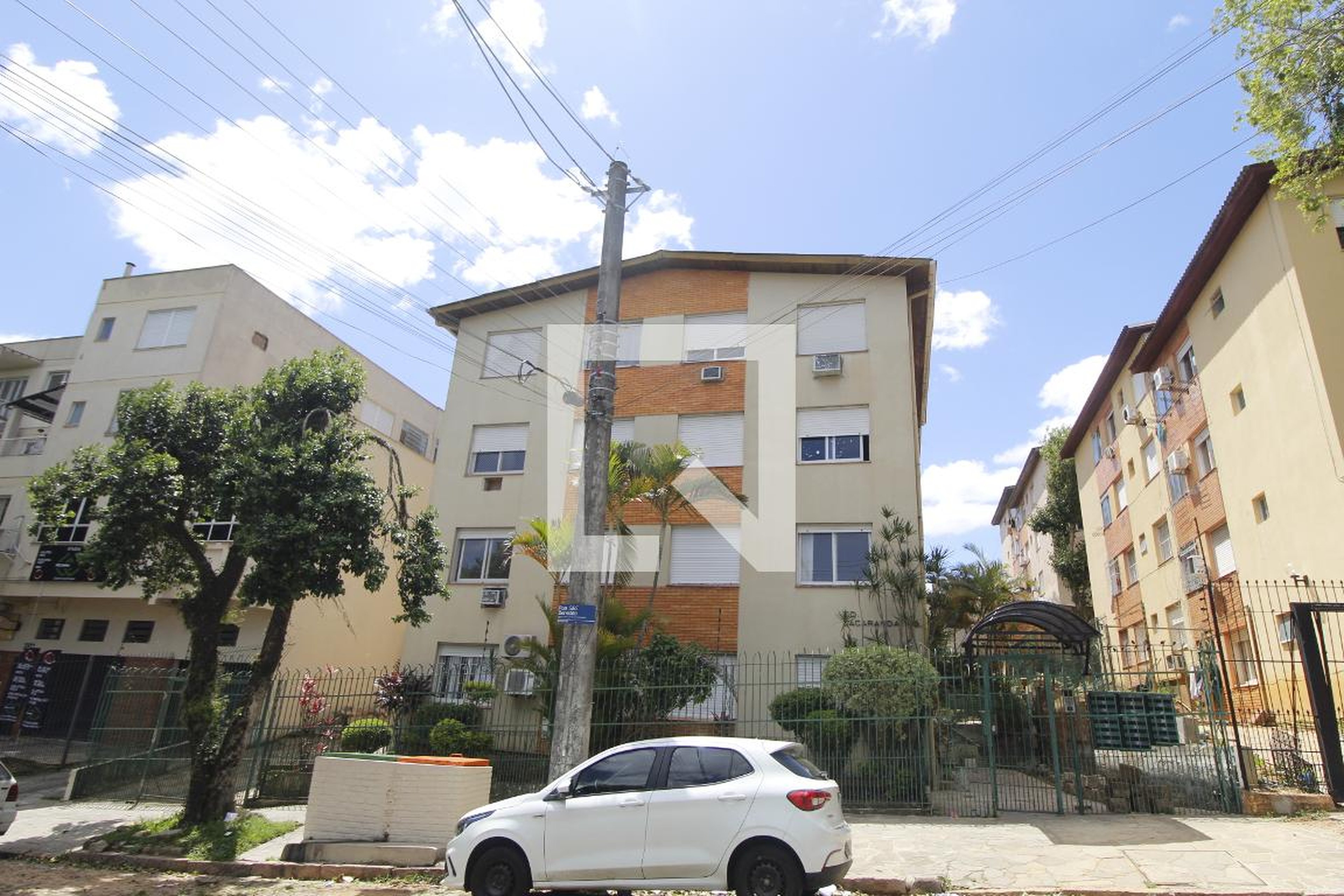 Fachada Condomínio em Rua São Benedito, 1140