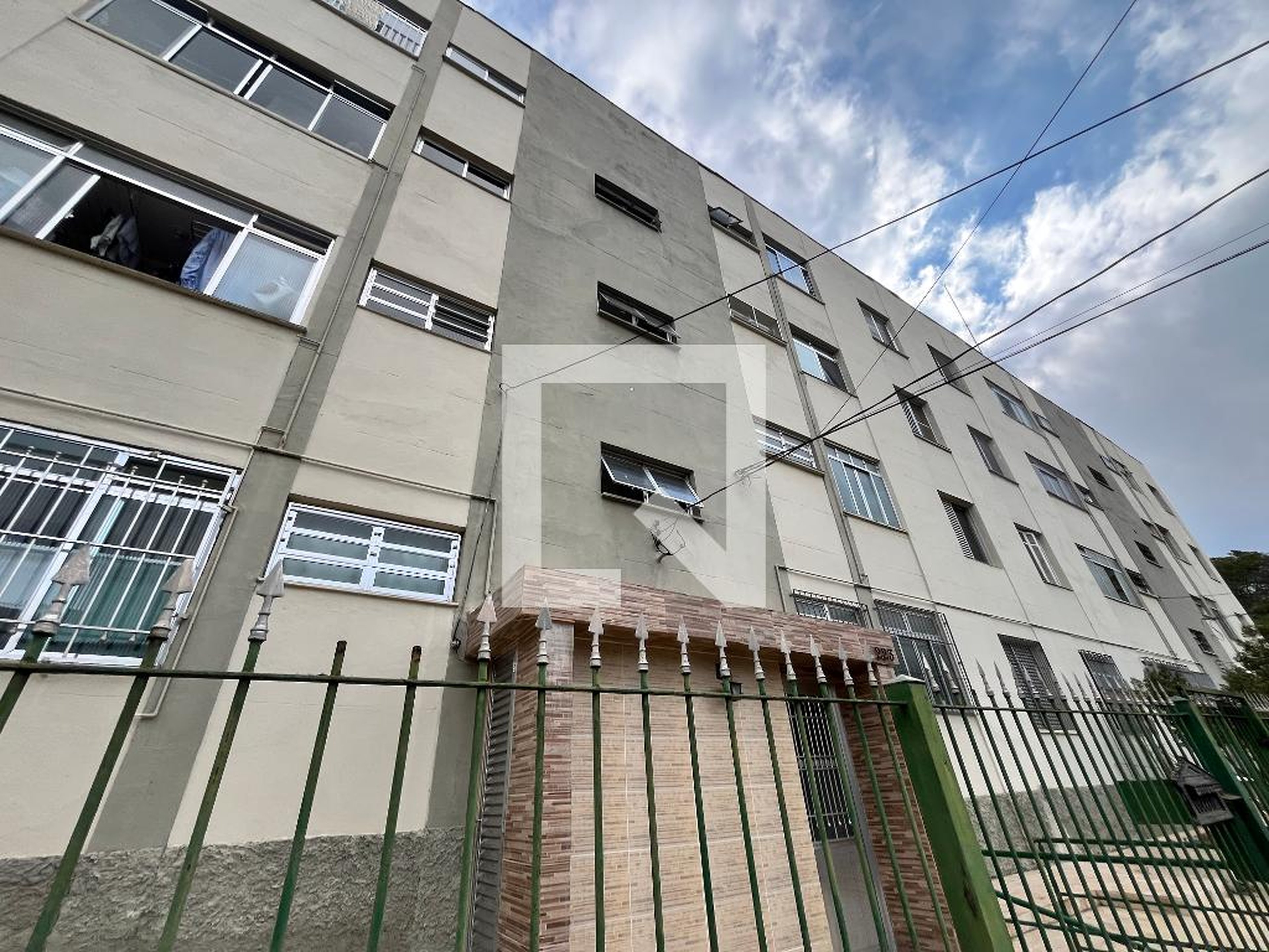 Fachada Condomínio em Rua Professor Roger Bastide, 223