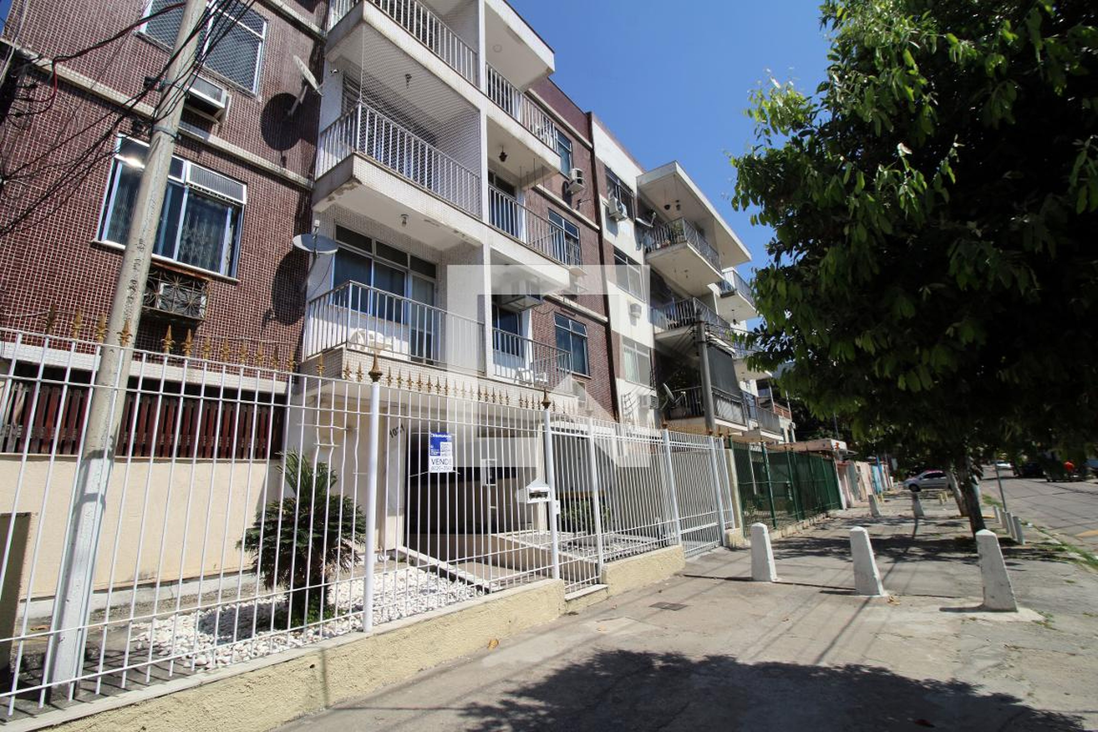 Fachada do Prédio Condomínio em Rua Barão de Melgaço, 1031