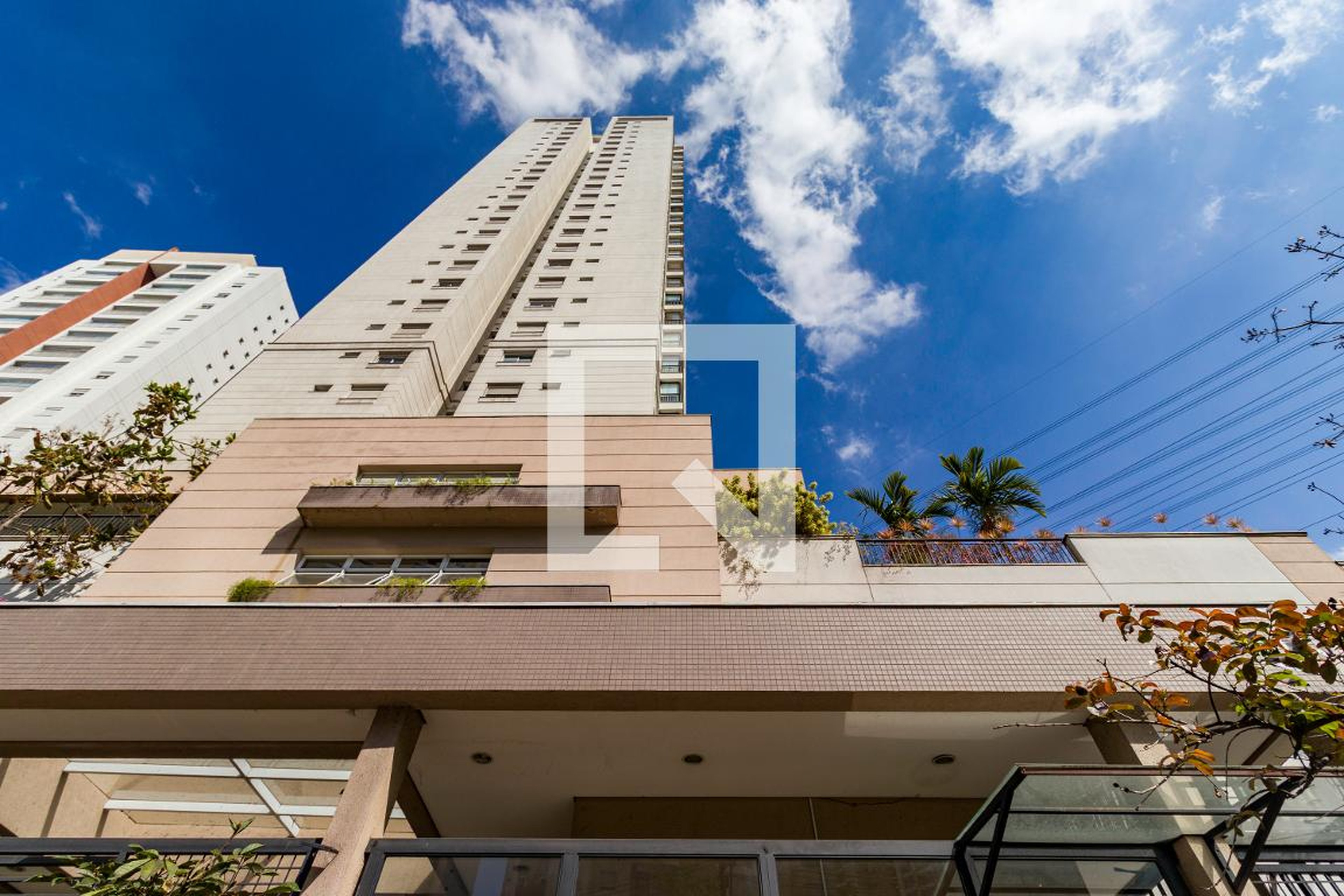 Fachada Condomínio Sense Botanic