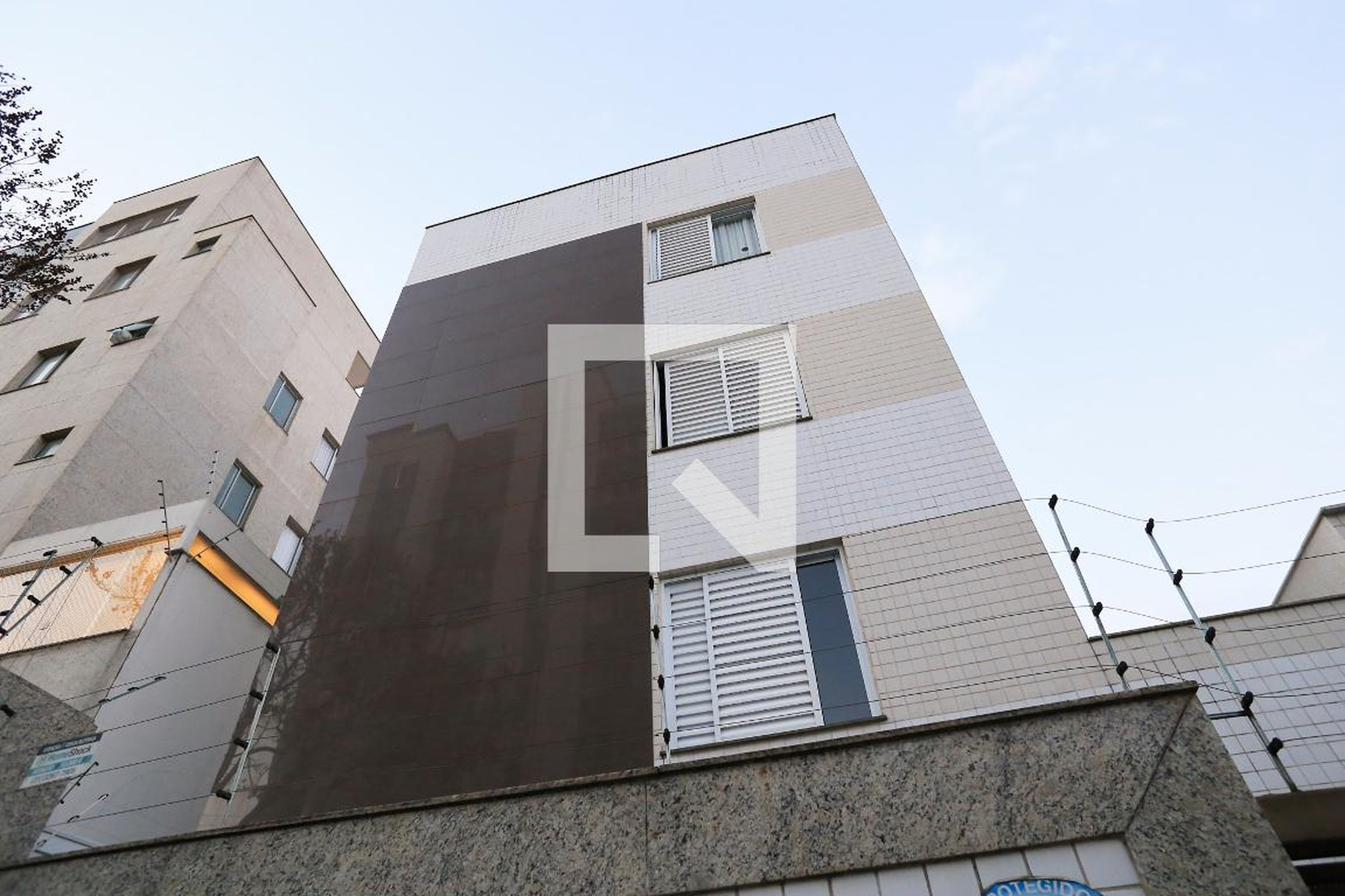 Fachada Condomínio em Rua João Carlos, 1522