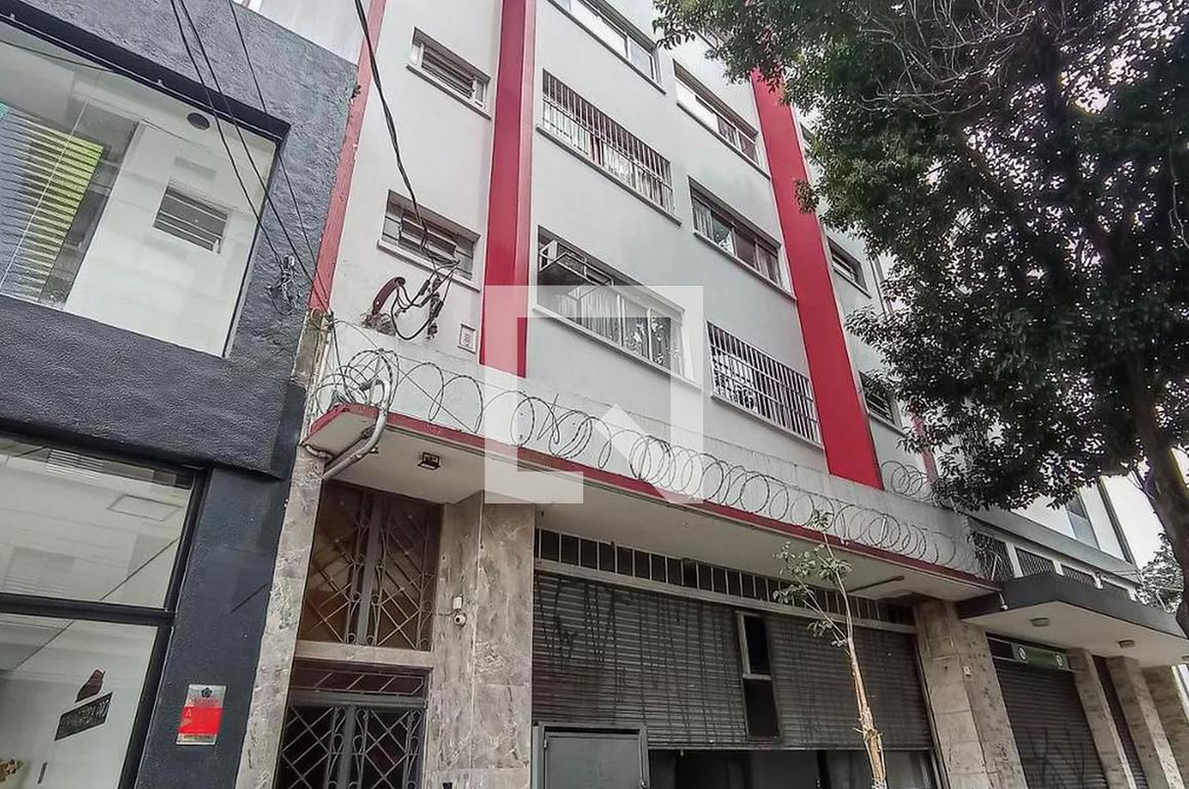 Fachada Condomínio em Avenida do Estado, 445