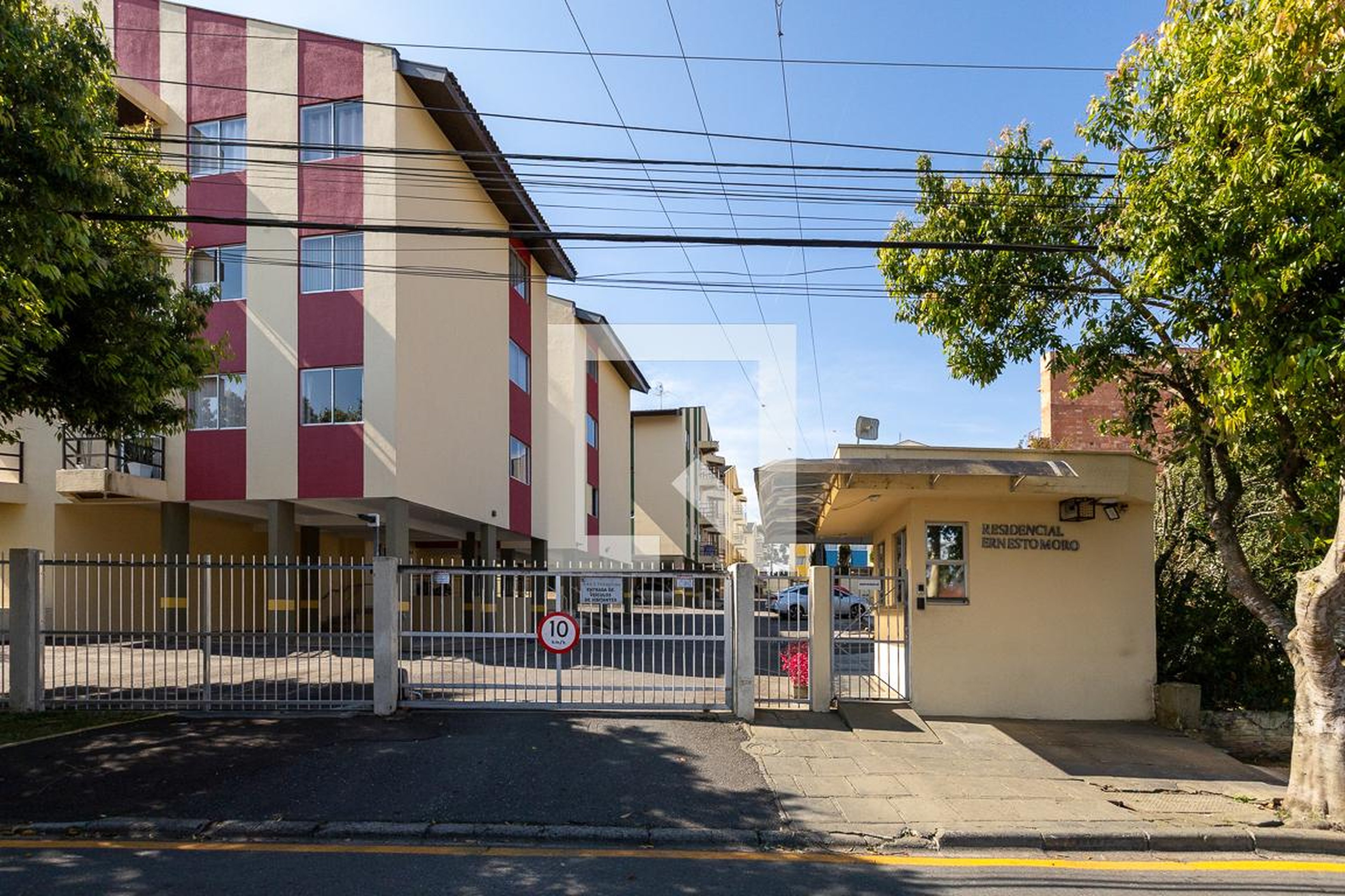 Fachada Condomínio Ernesto Moro