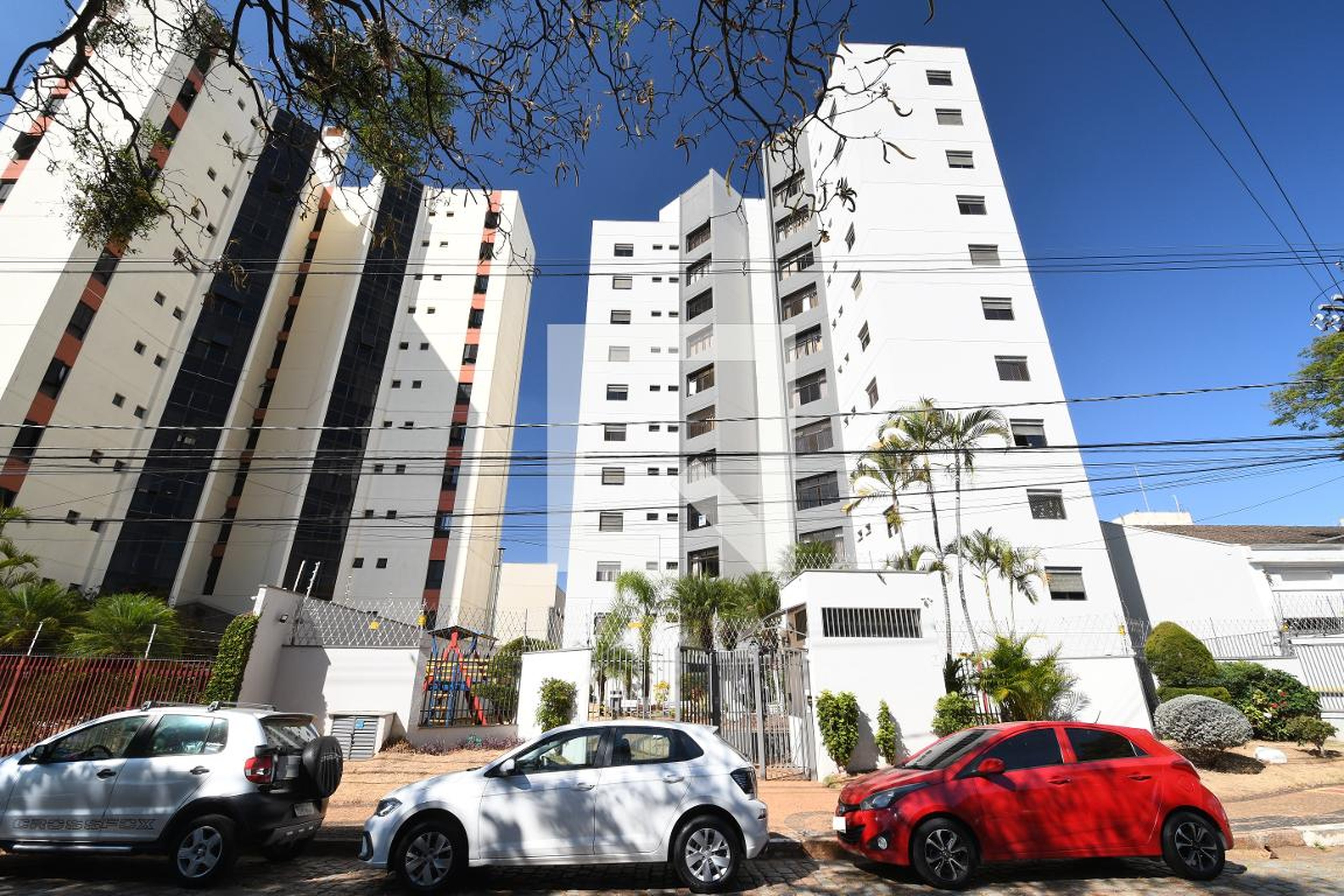 Fachada do Prédio Condomínio Carmina