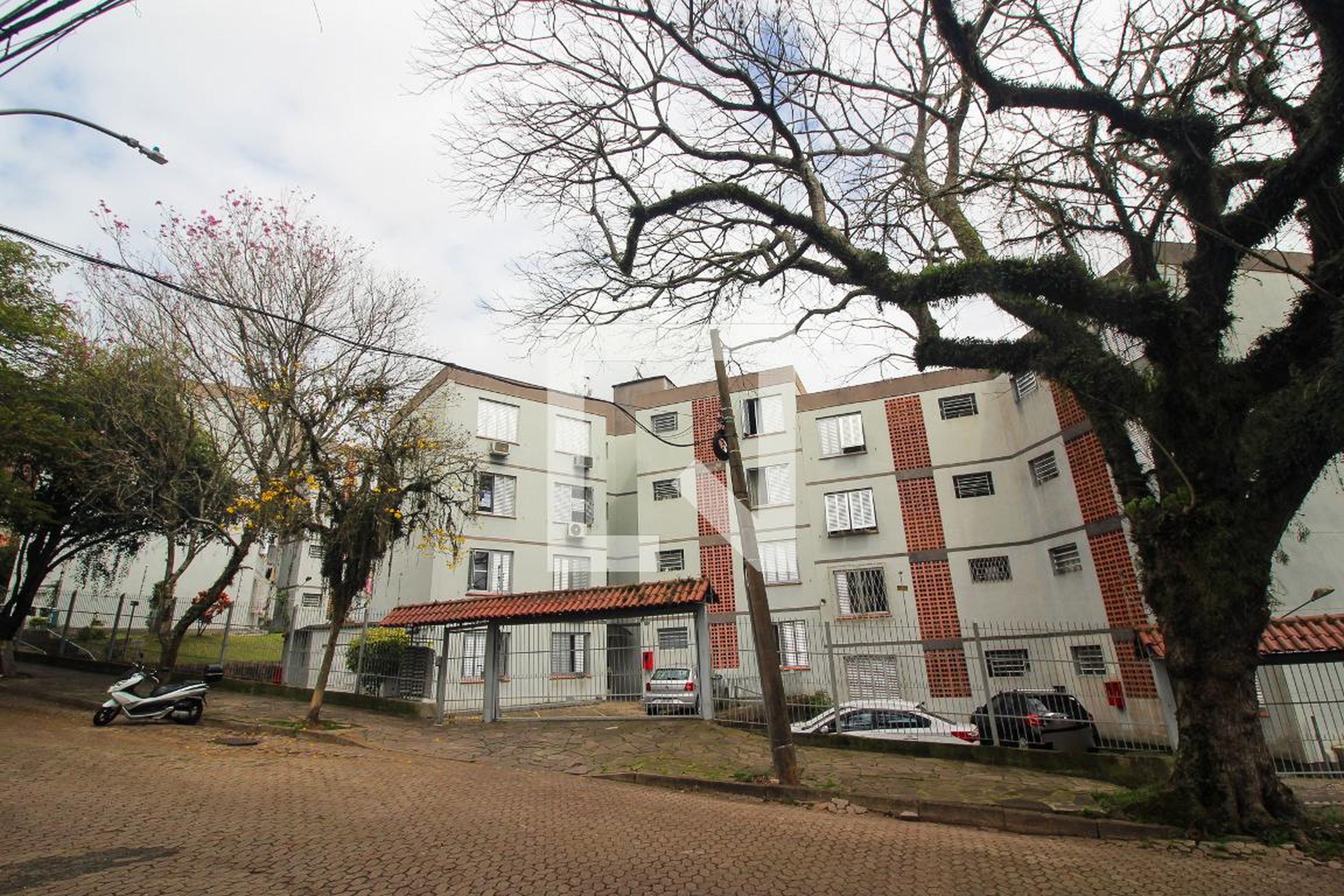 Fachada do condomínio Condomínio Conjunto Residencial Hipólito da Costa