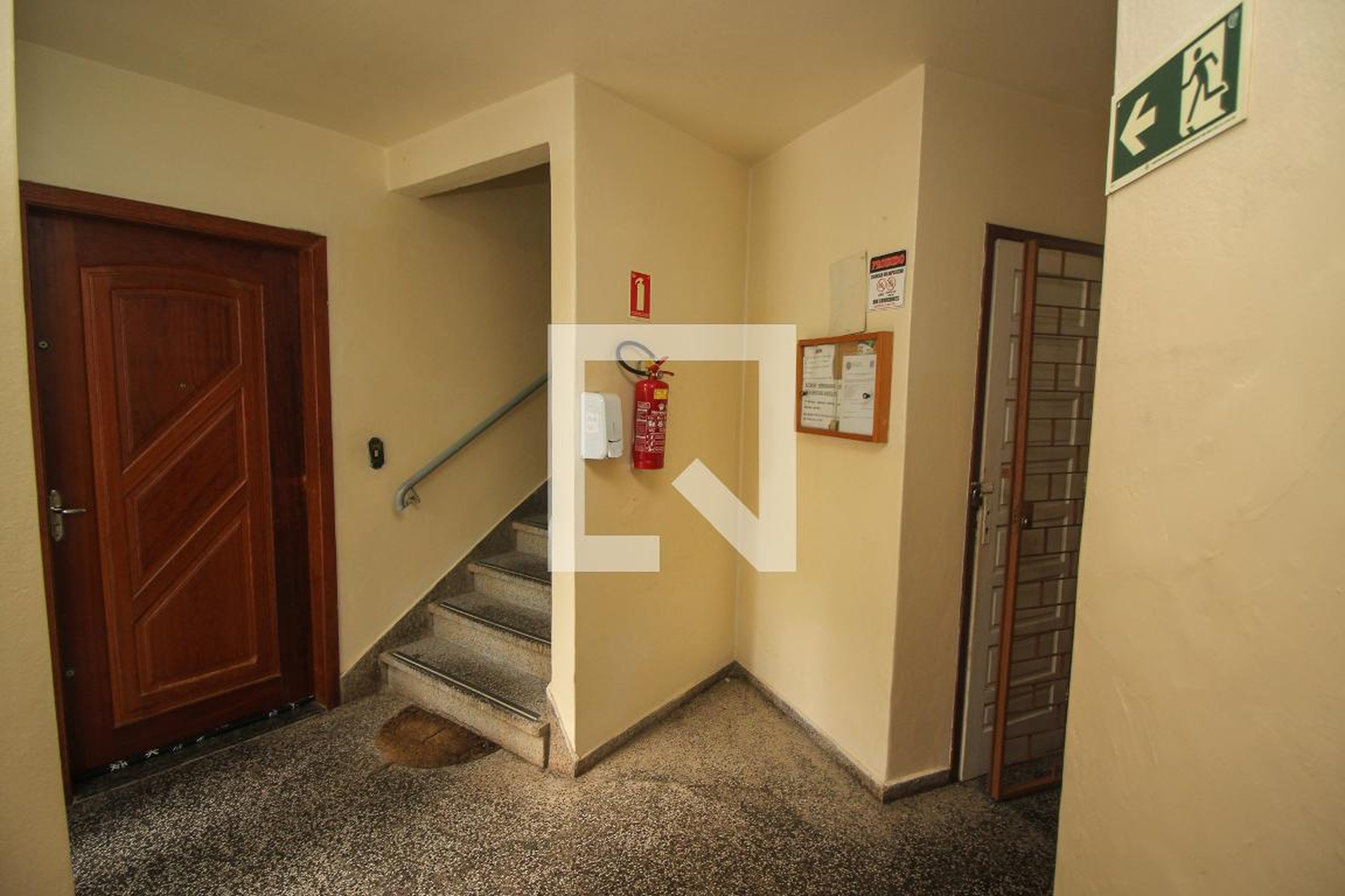 Hall de entrada - Conjunto Residencial Hipólito da Costa