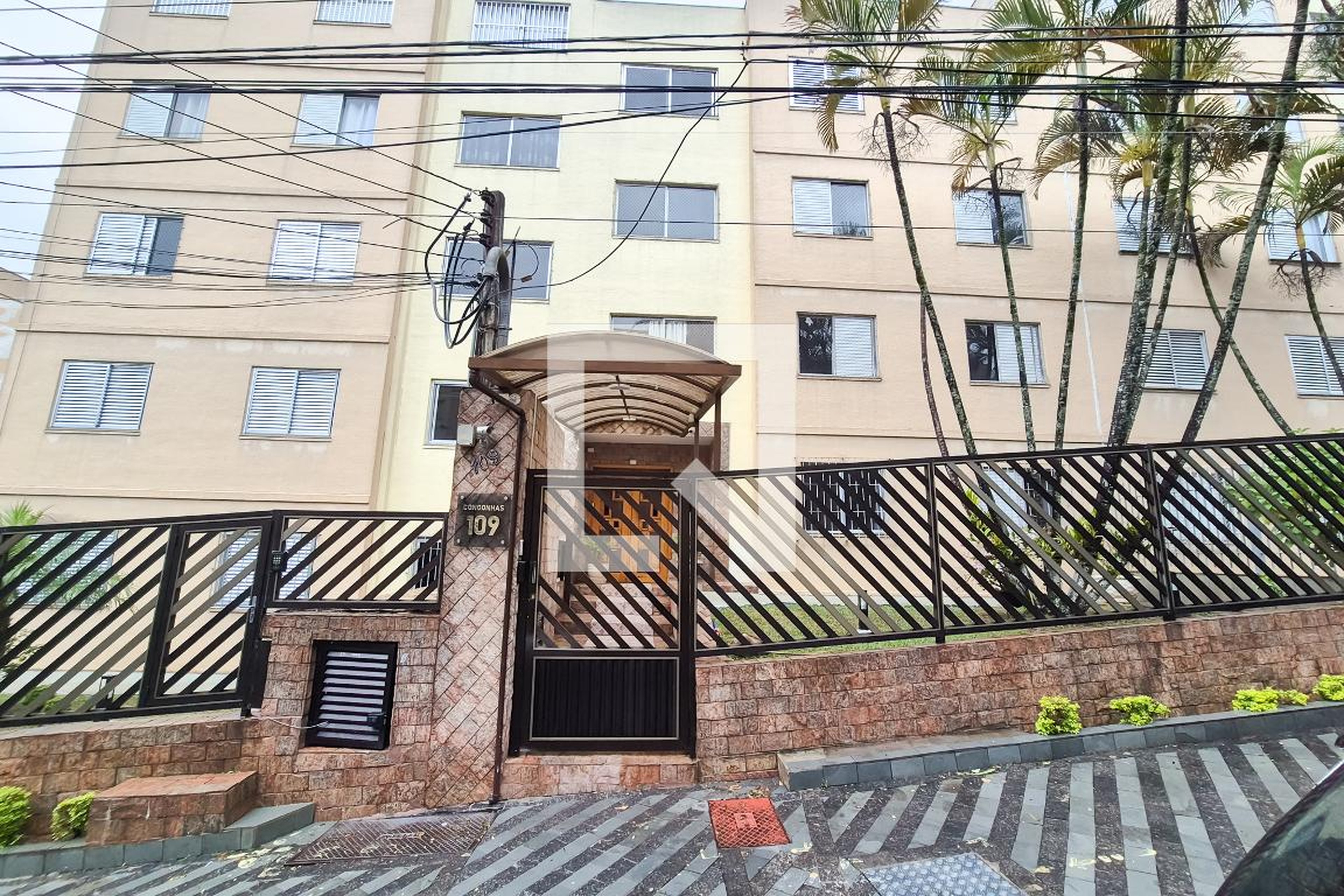 Fachada do Prédio Condomínio Conjunto Habitacional Xxi de Abril