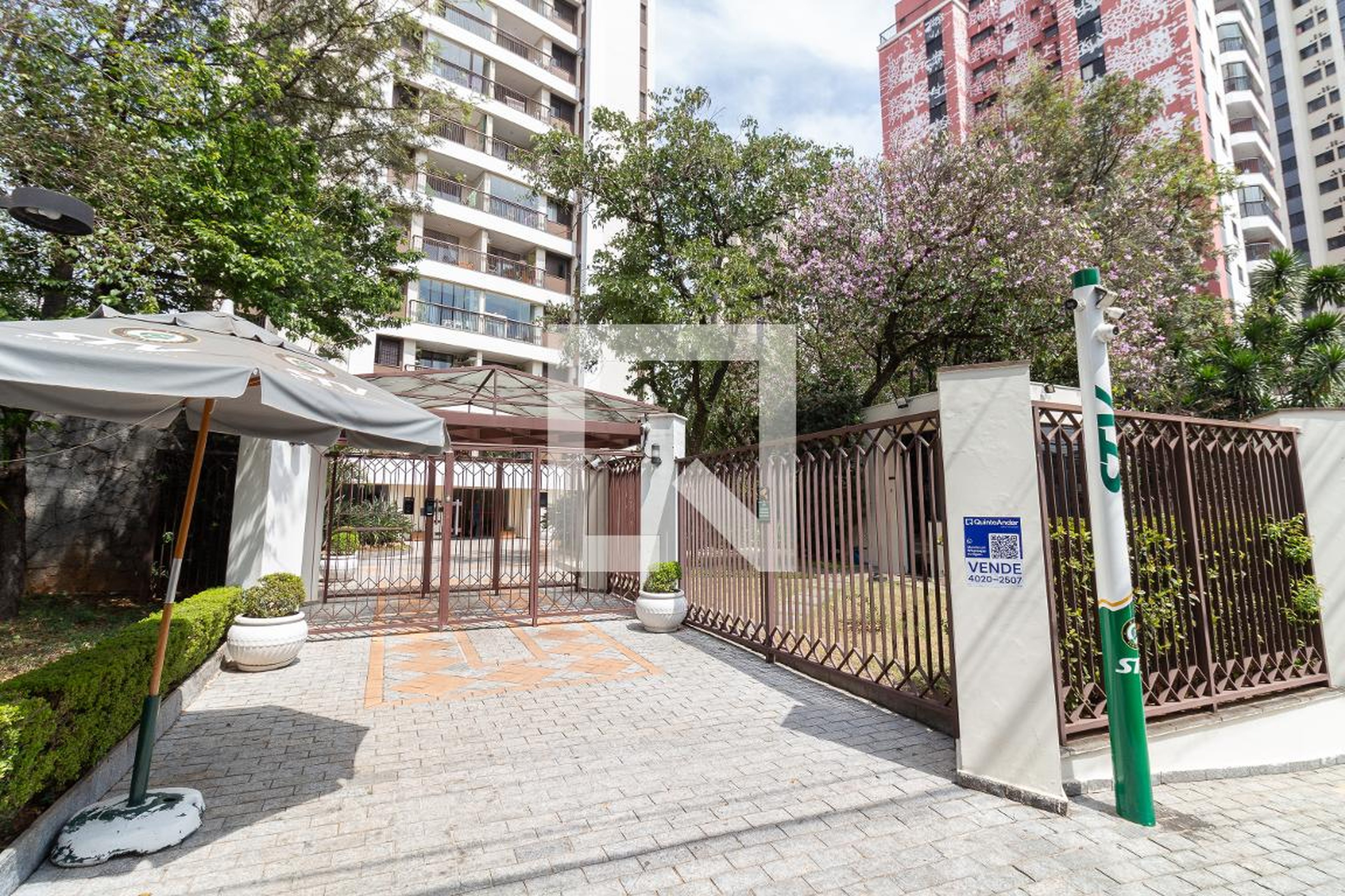 Fachada Condomínio The Life