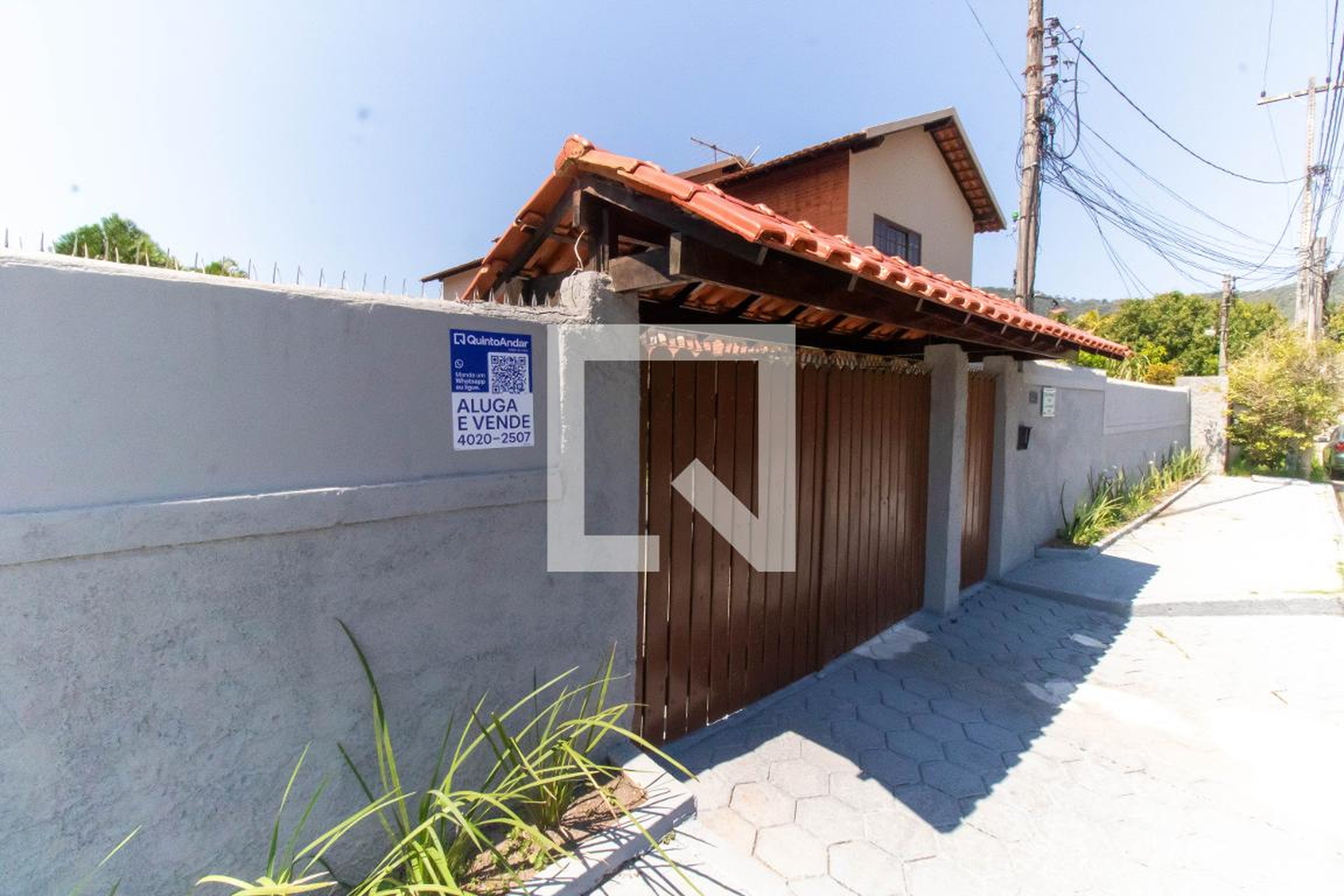 Fachada Condomínio em Rua Domingos Amaral Morães Filho, 373