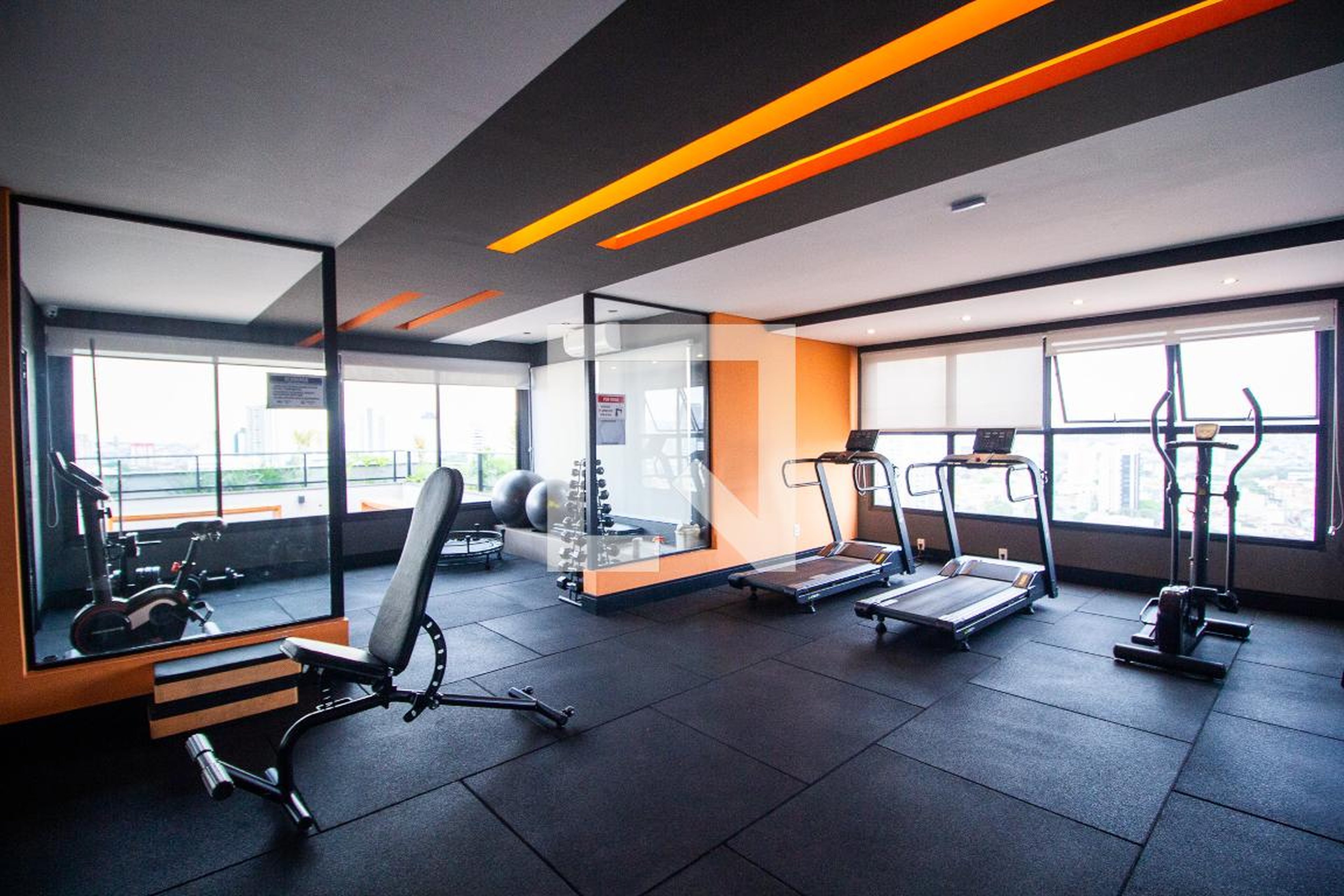 Área comum - Kennedy 180