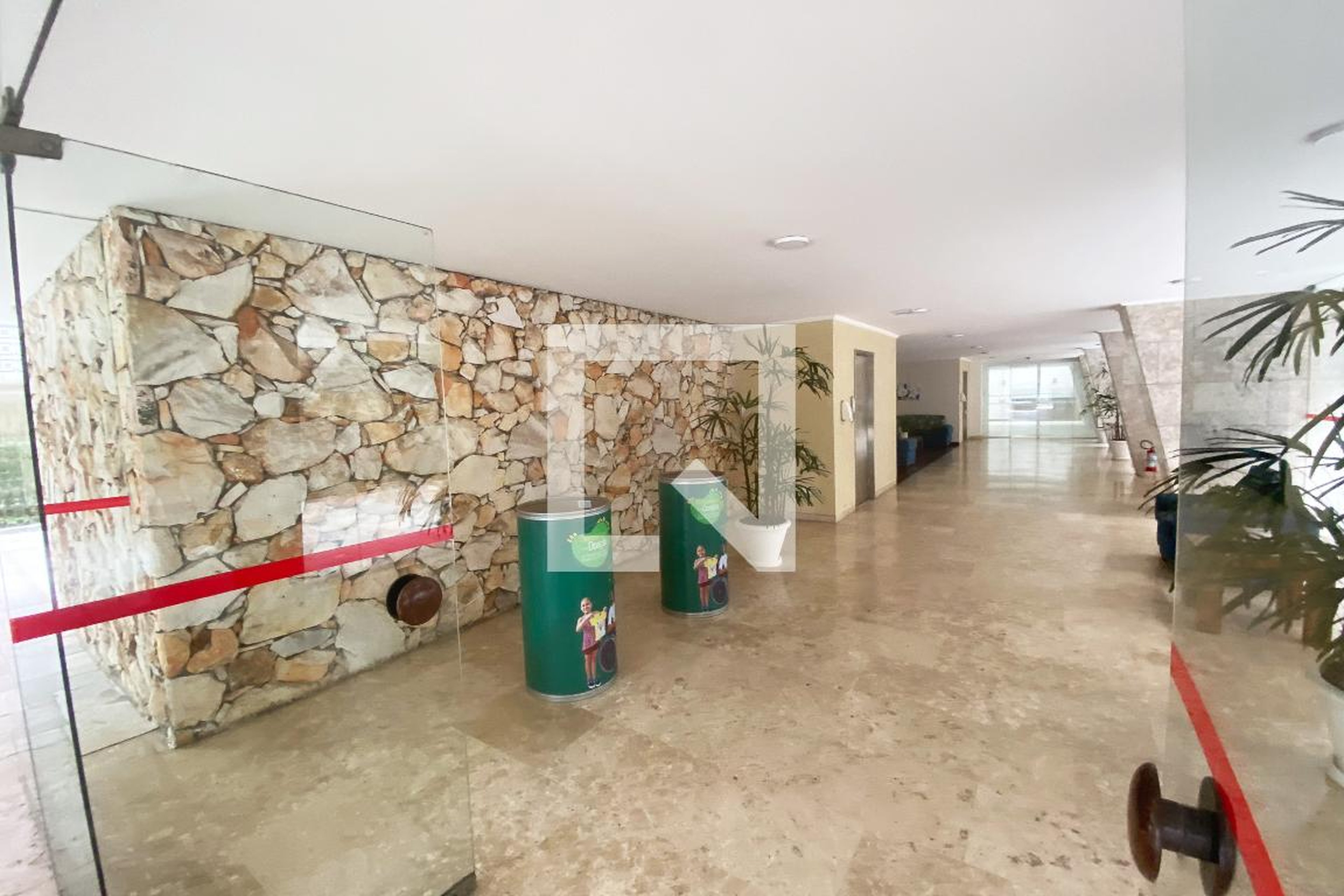 Hall de entrada - Edifico João Paulo Cruz de britto