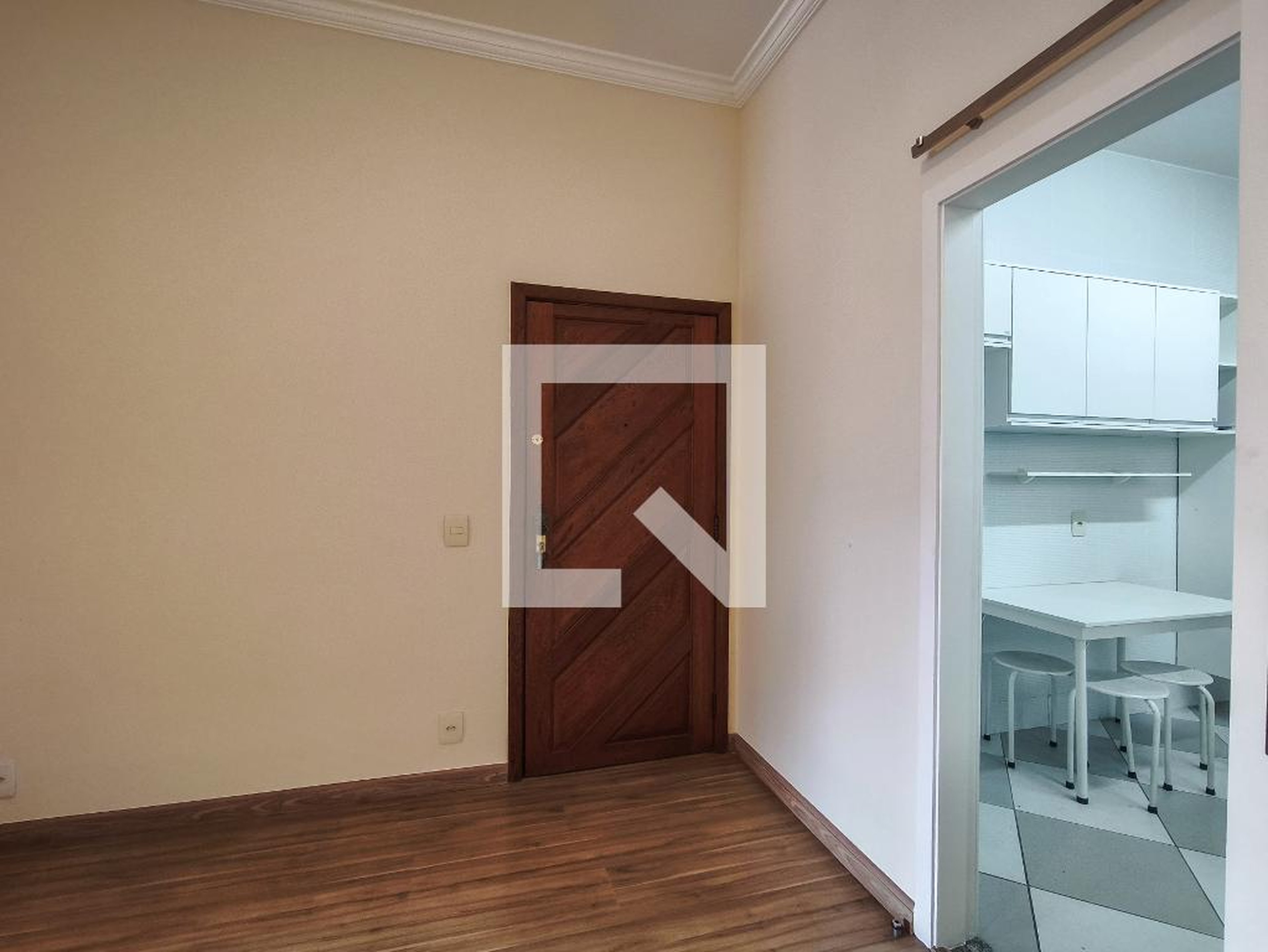 Entrada - Ile de France