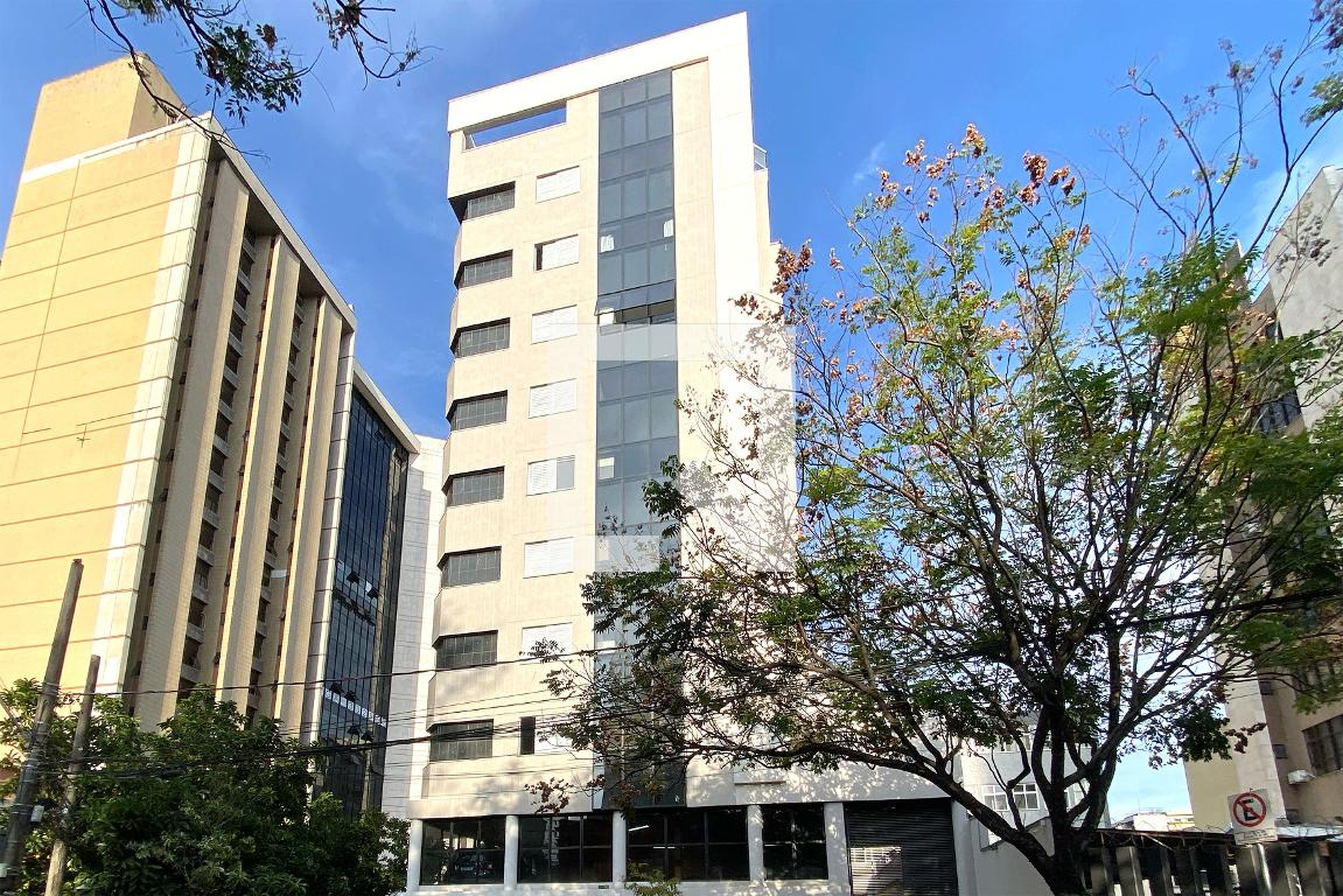 Fachada Condomínio Ed Satelite