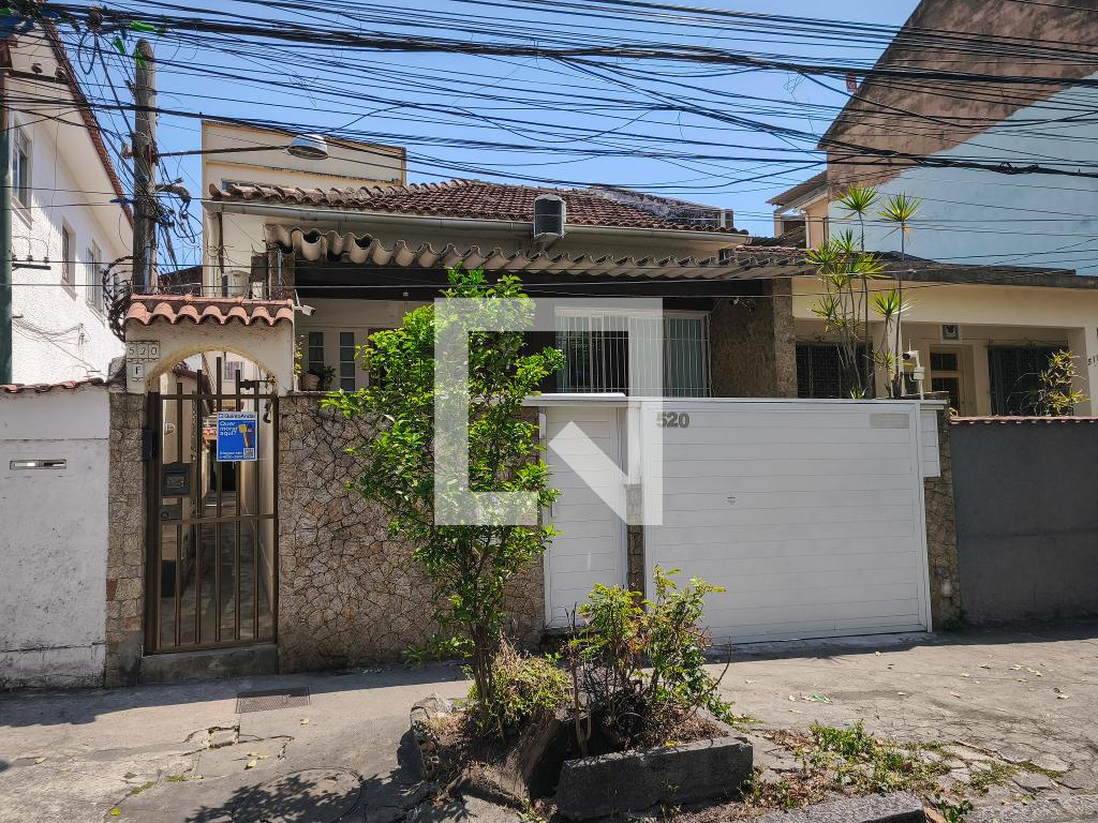 Fachada Condomínio em Rua Paula Brito, 520