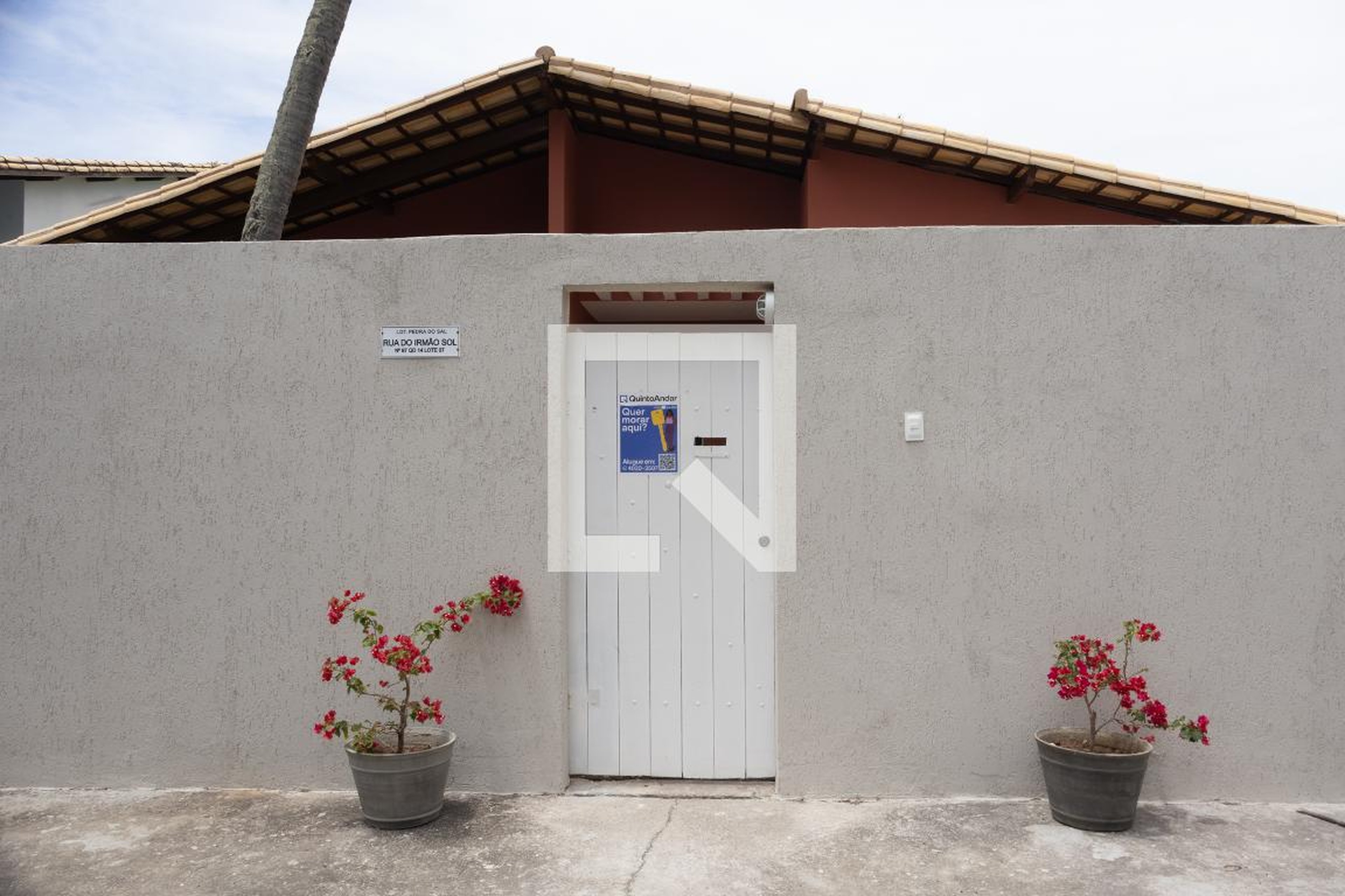 Fachada Condomínio em Rua do Irmão Sol, 97