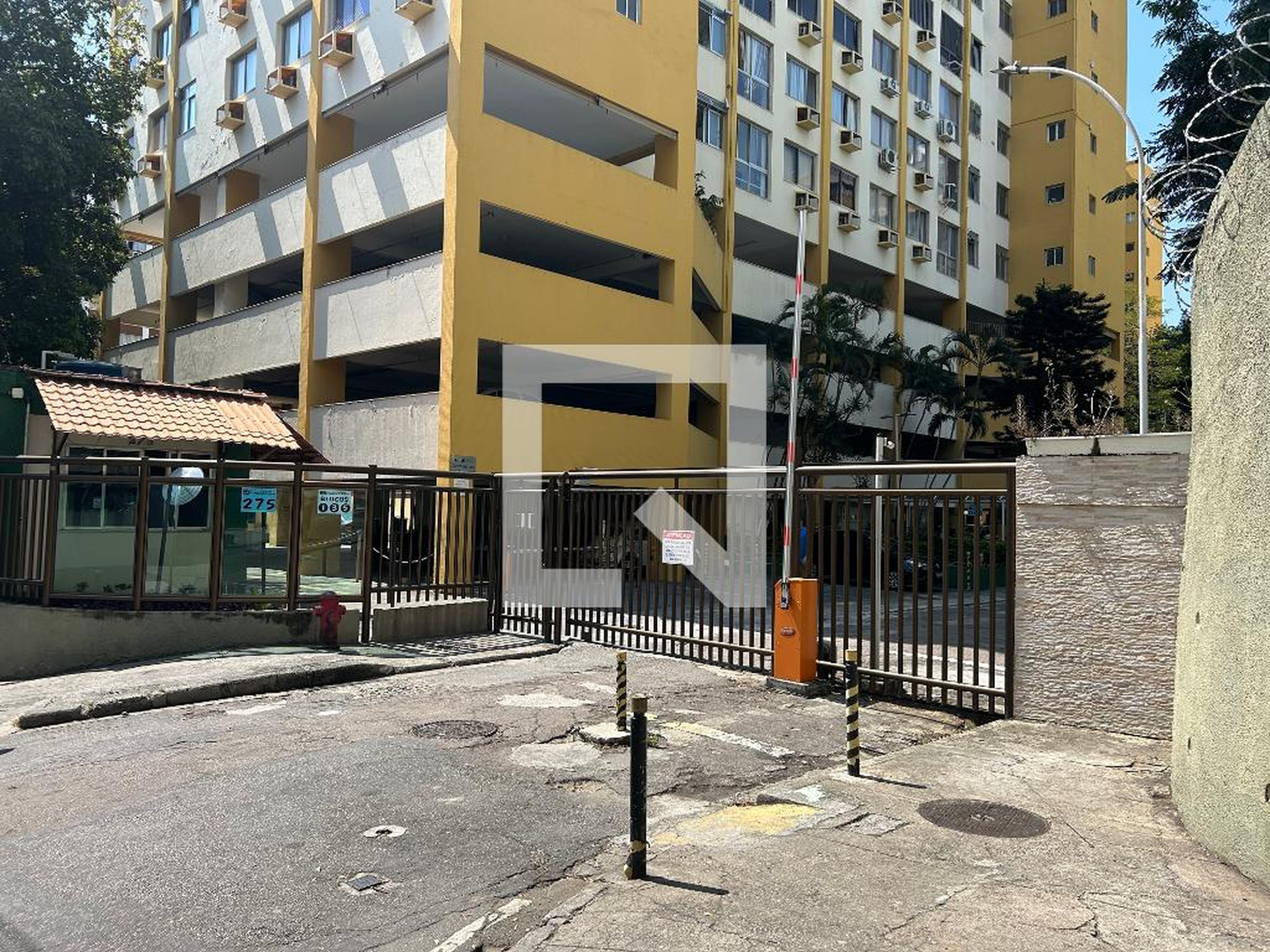 Fachada Residencial Plaza Mayor