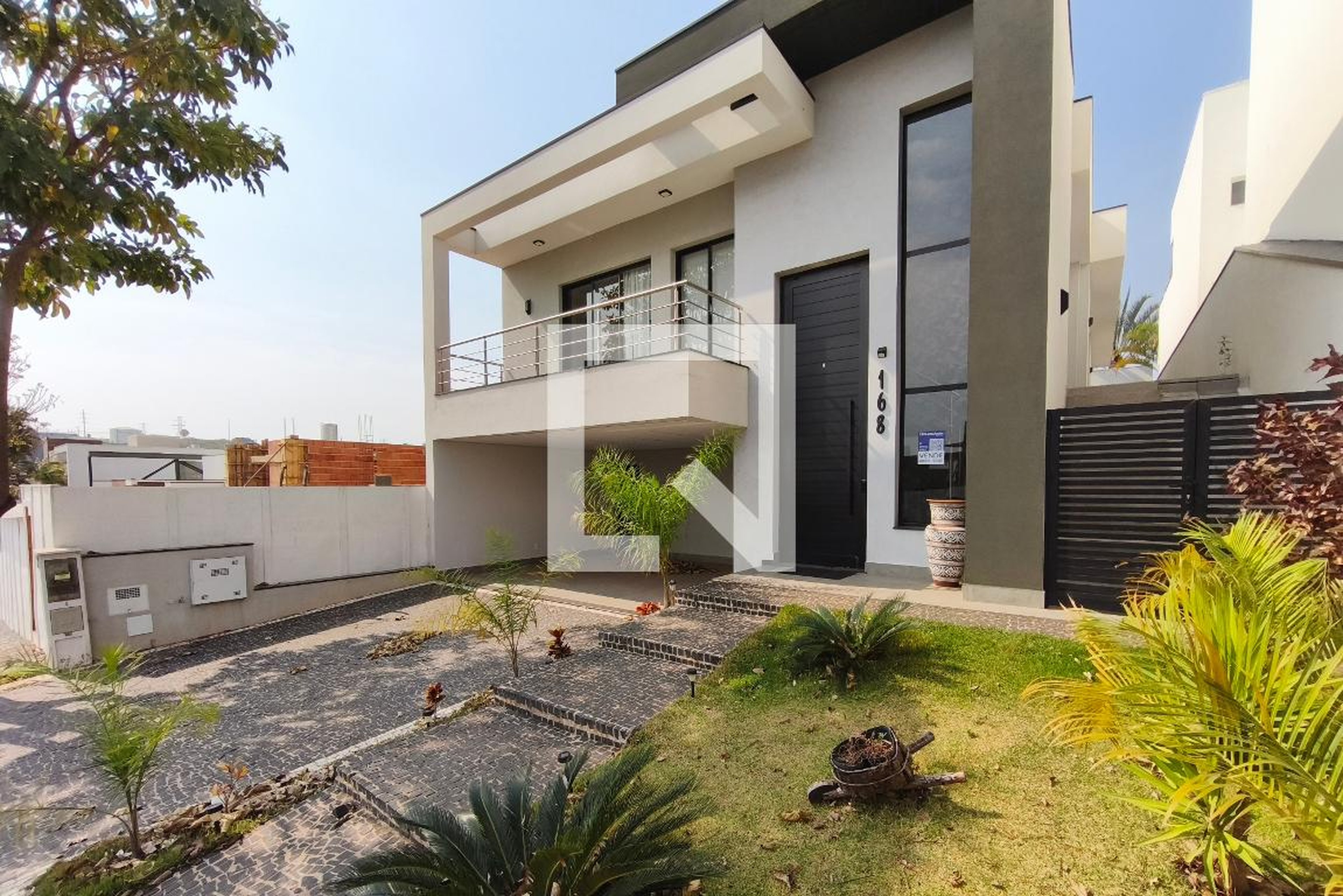 Fachada Residencial Davos