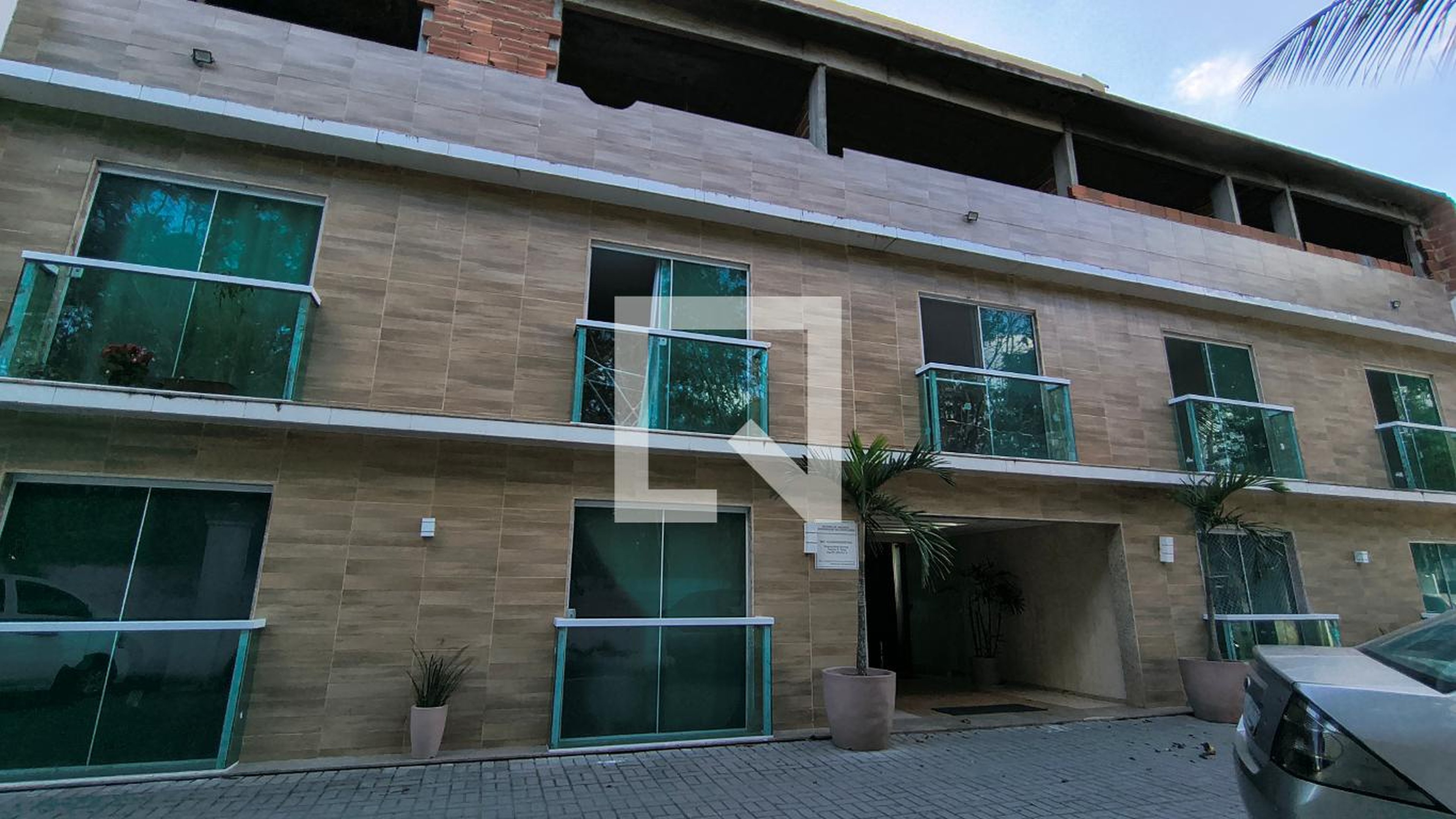 Fachada do Prédio Condomínio Costa Verde