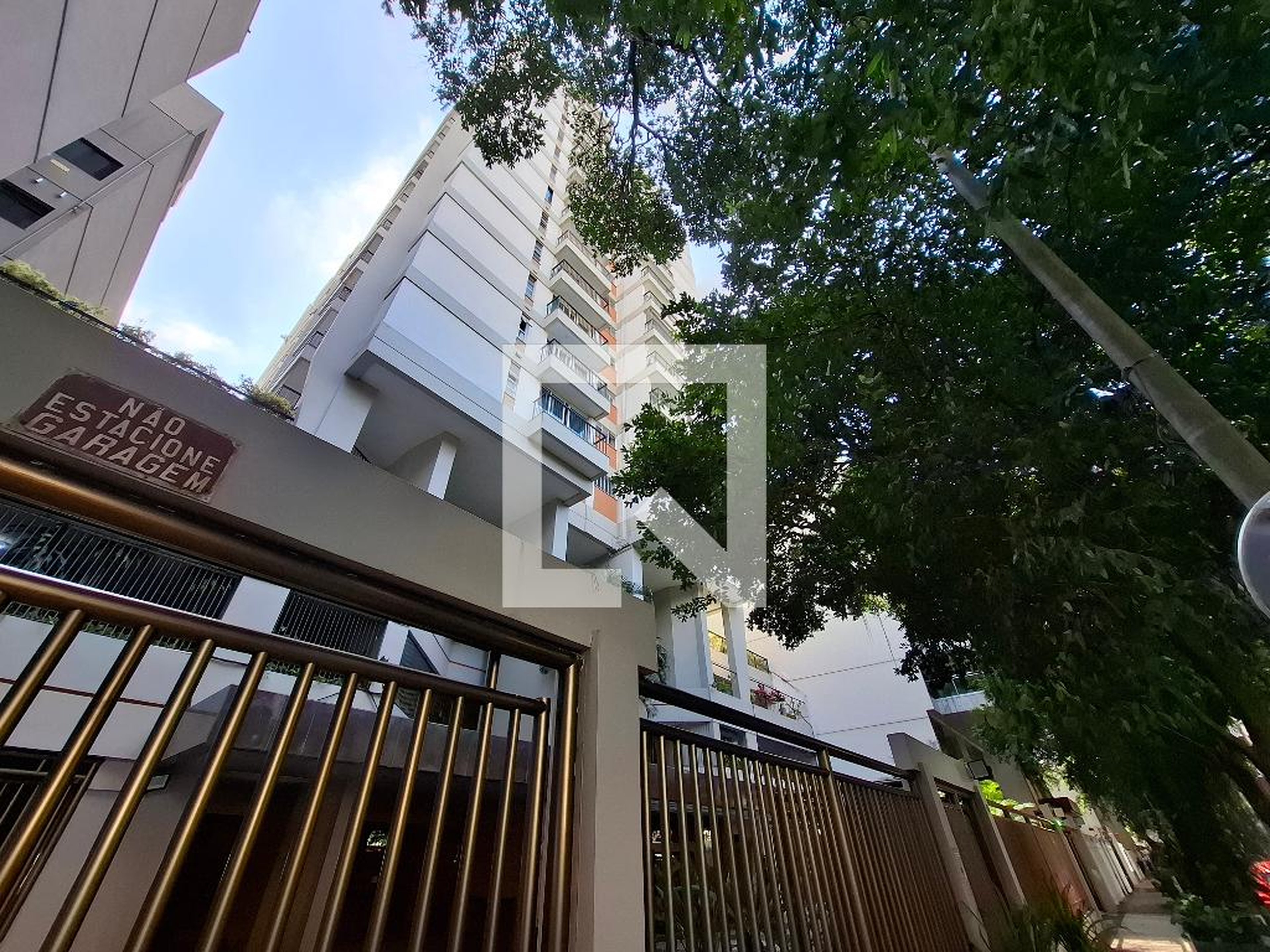 Fachada Condomínio Gustave Doré