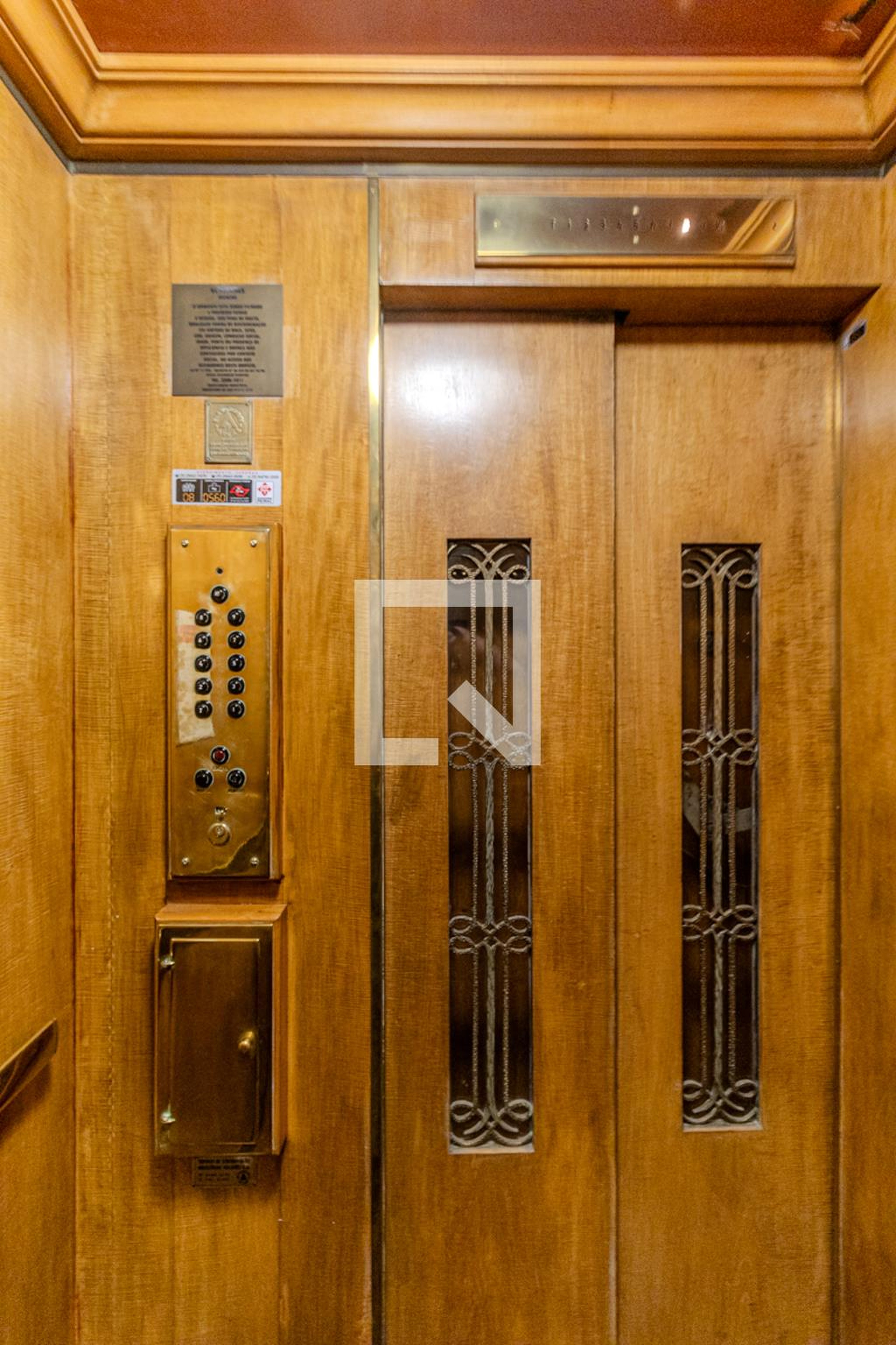 Elevador - Versalles