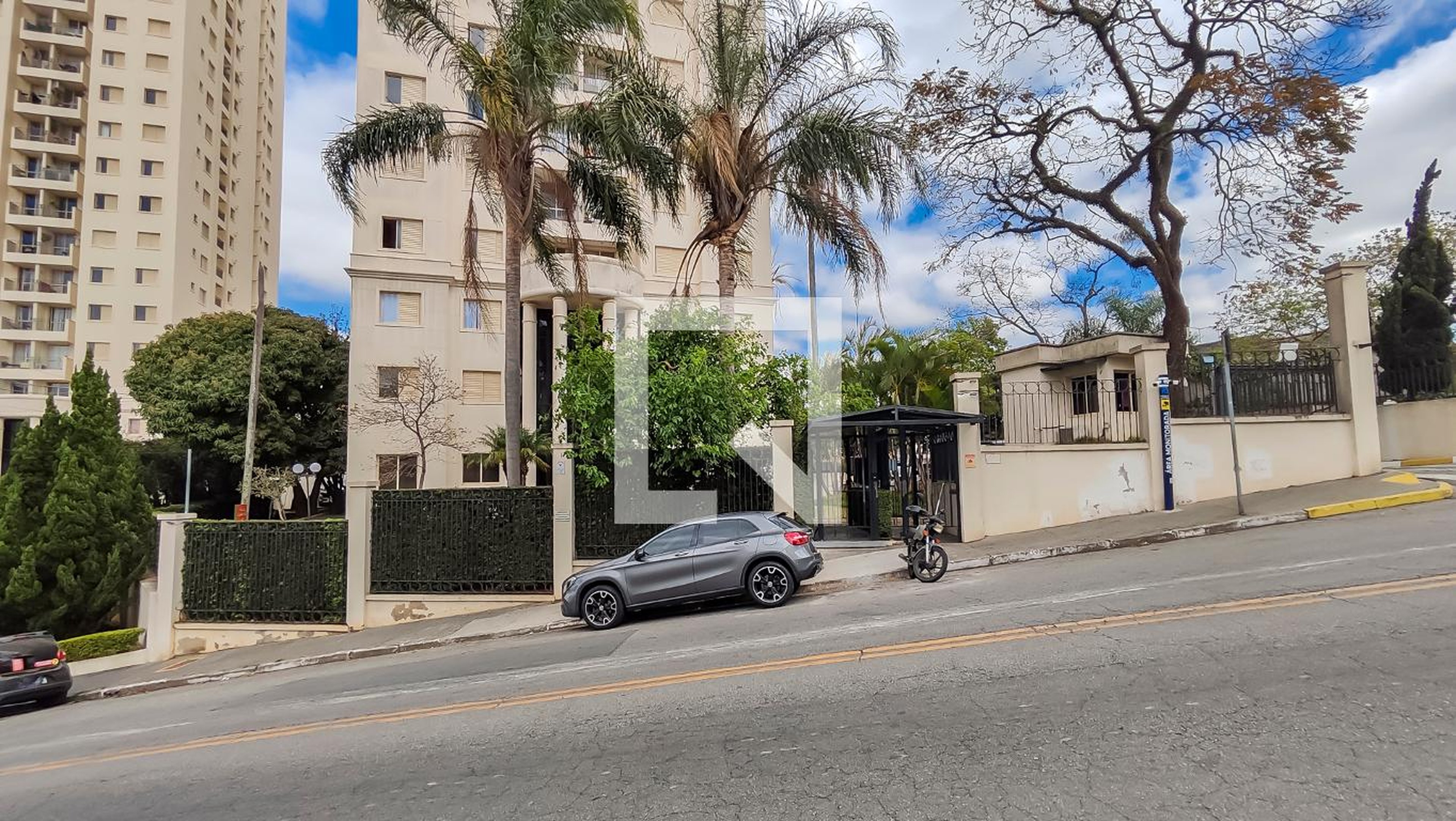 Fachada do Prédio Condomínio Royal Park