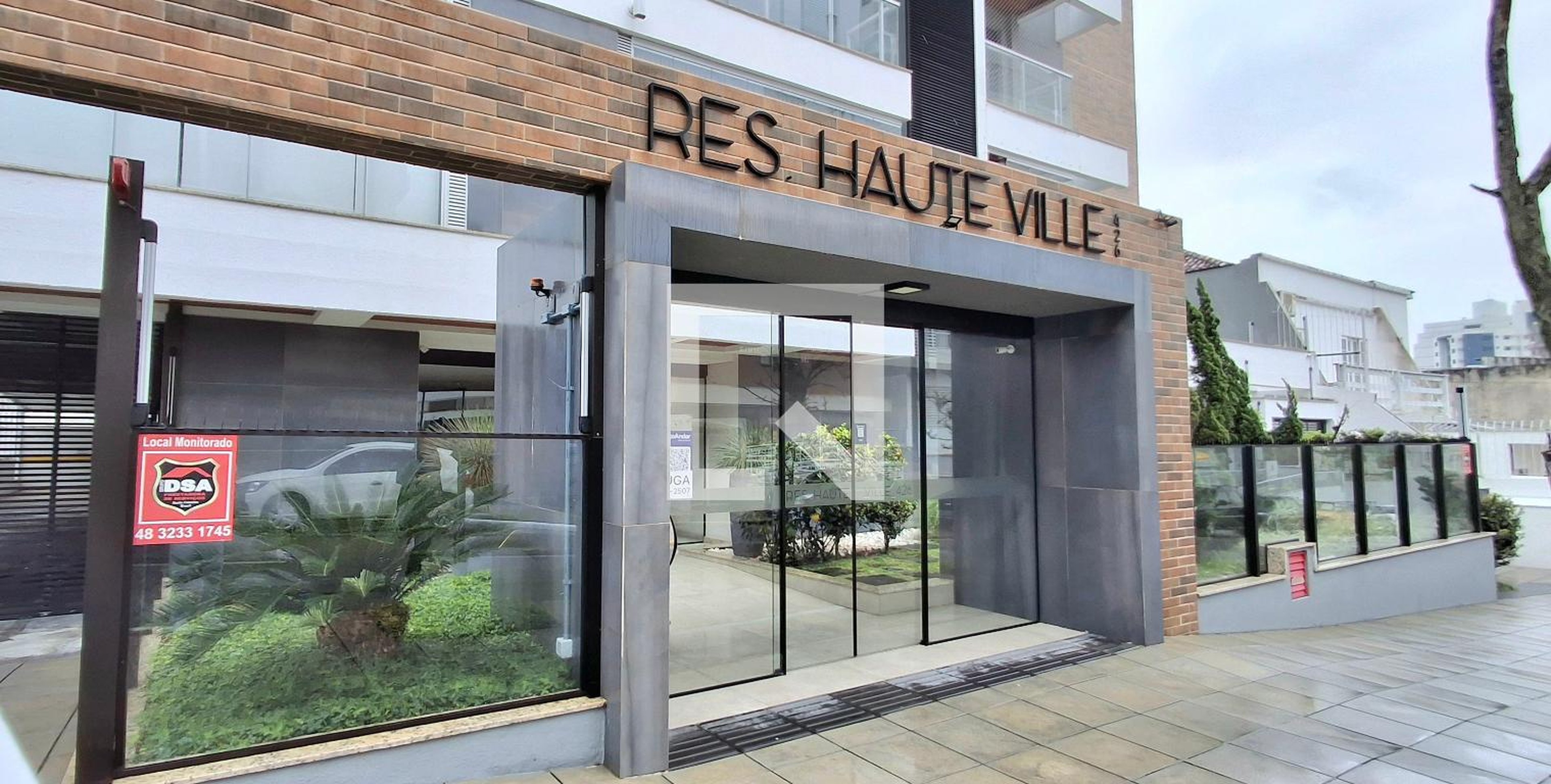 Fachada Residencial Multifamiliar Haute Ville