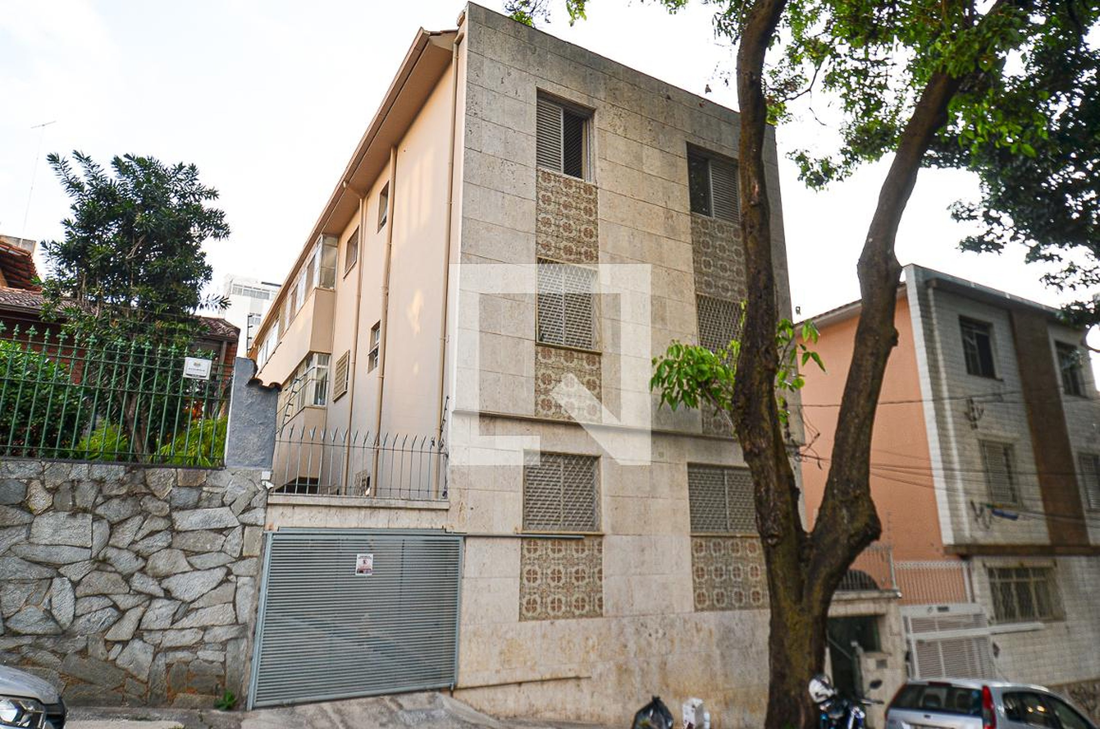 Fachada Edifício D. Salvina Marques