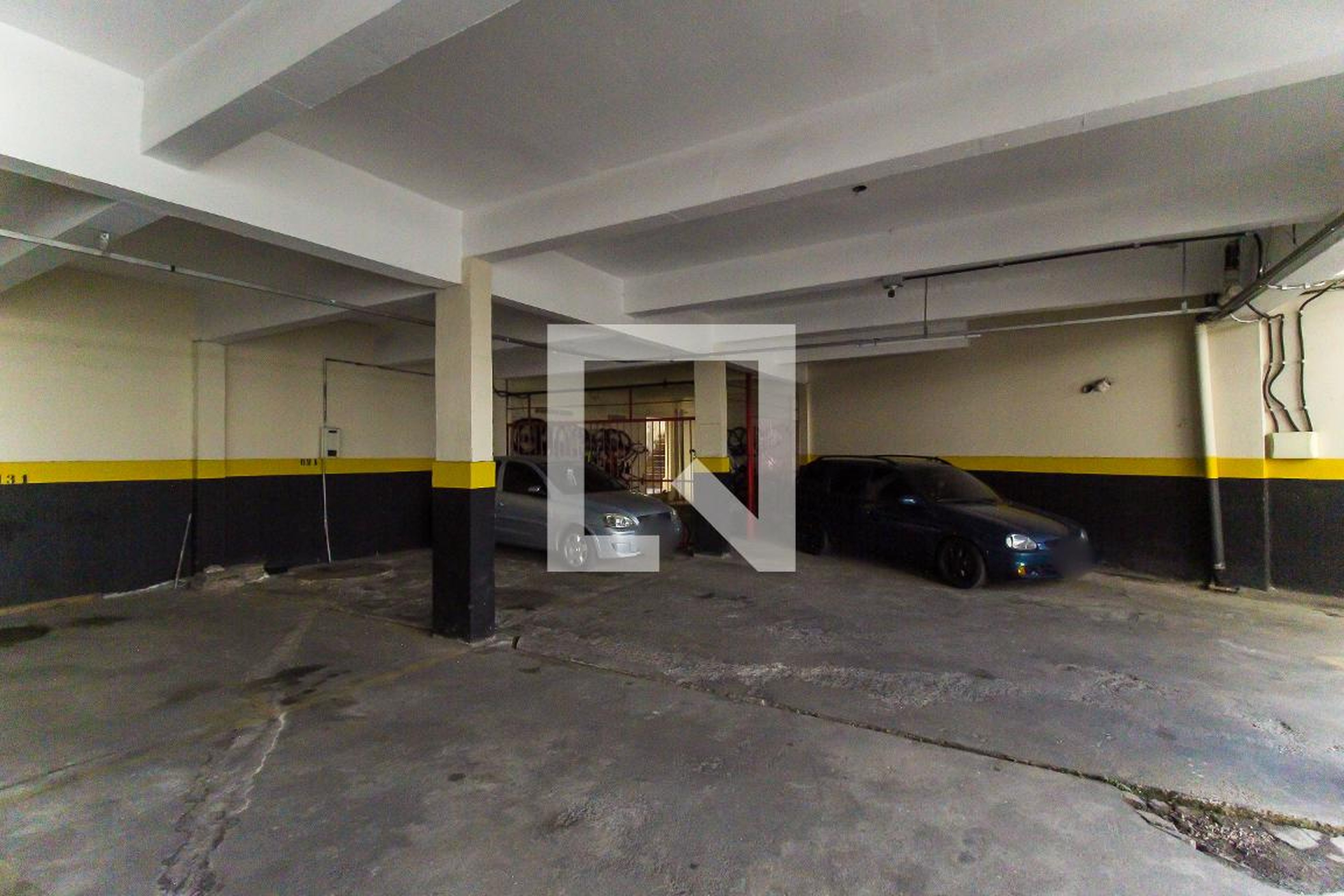 Estacionamento - Conjunto Residencial Cibracon