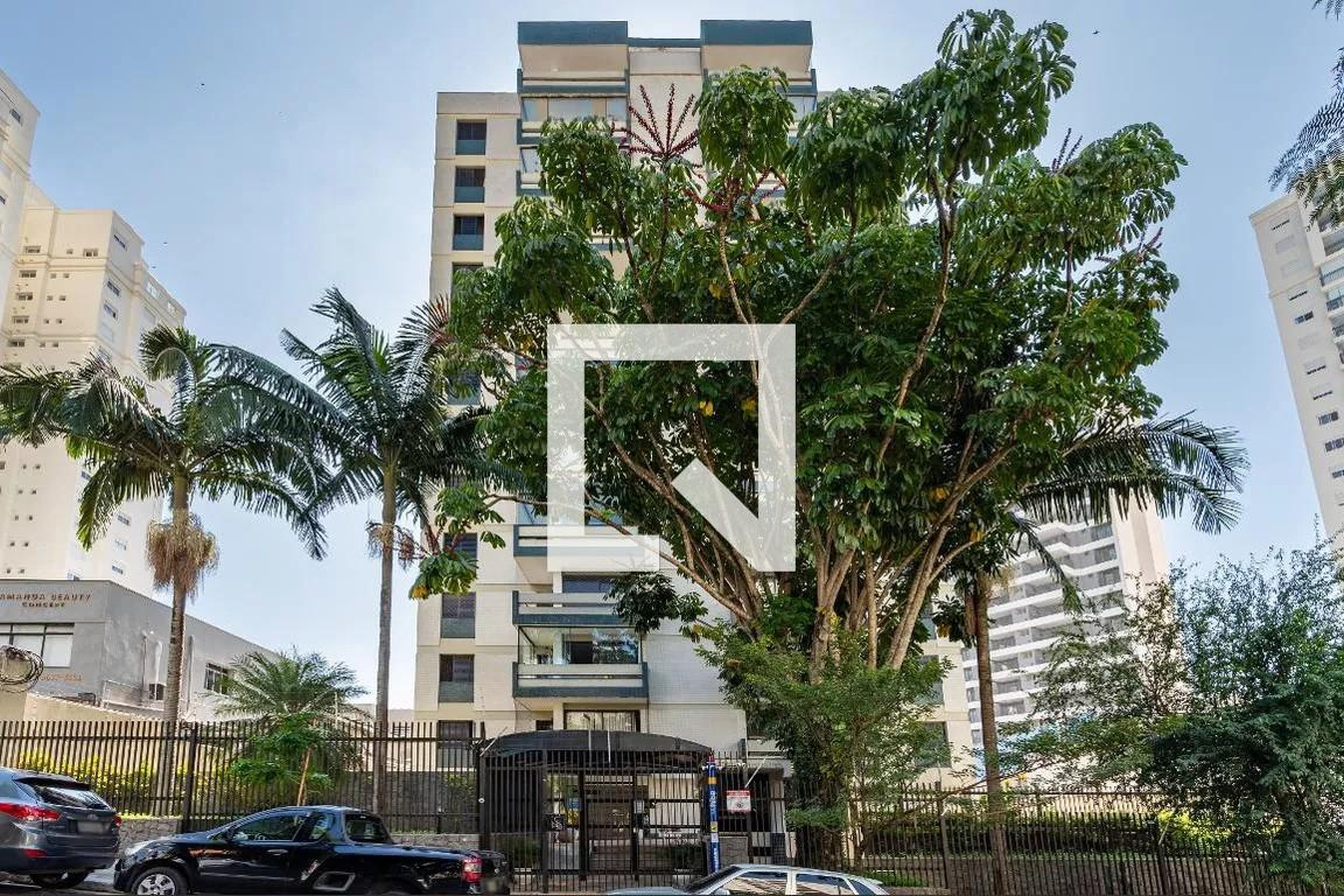 Fachada do Prédio Condomínio Iporanga