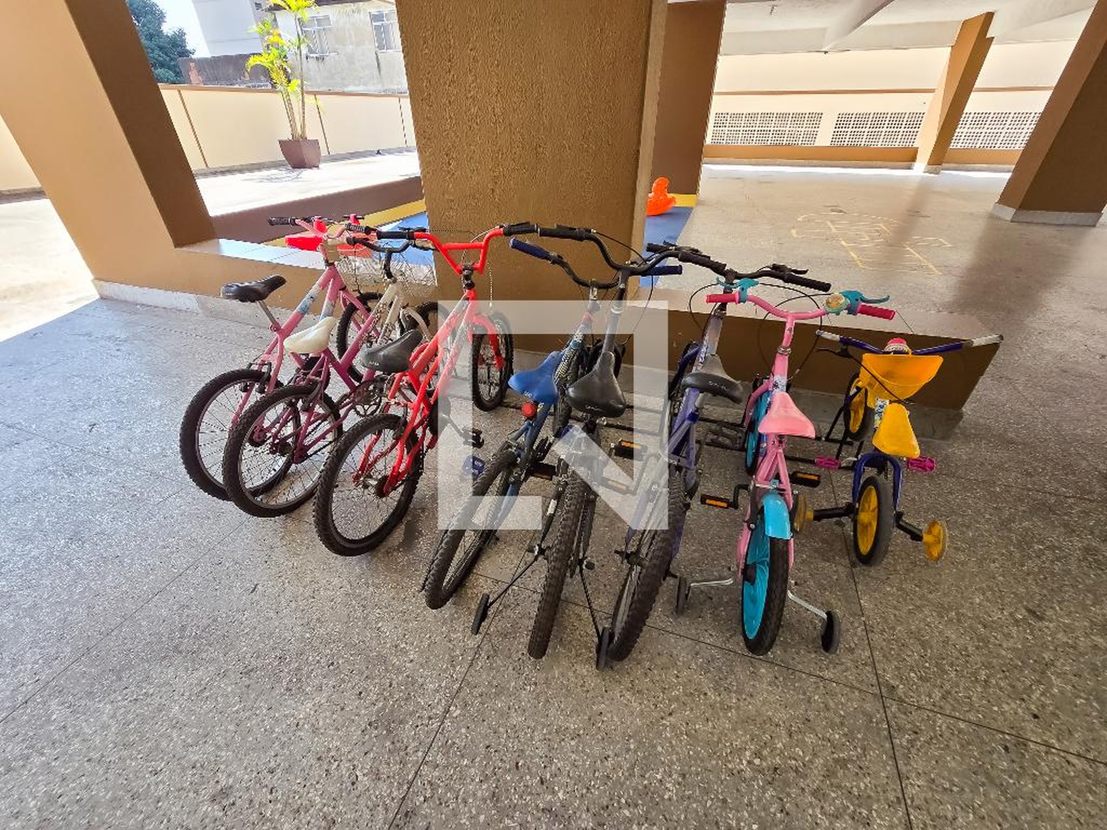 Bicicletário - Edifício Mar Del Zur