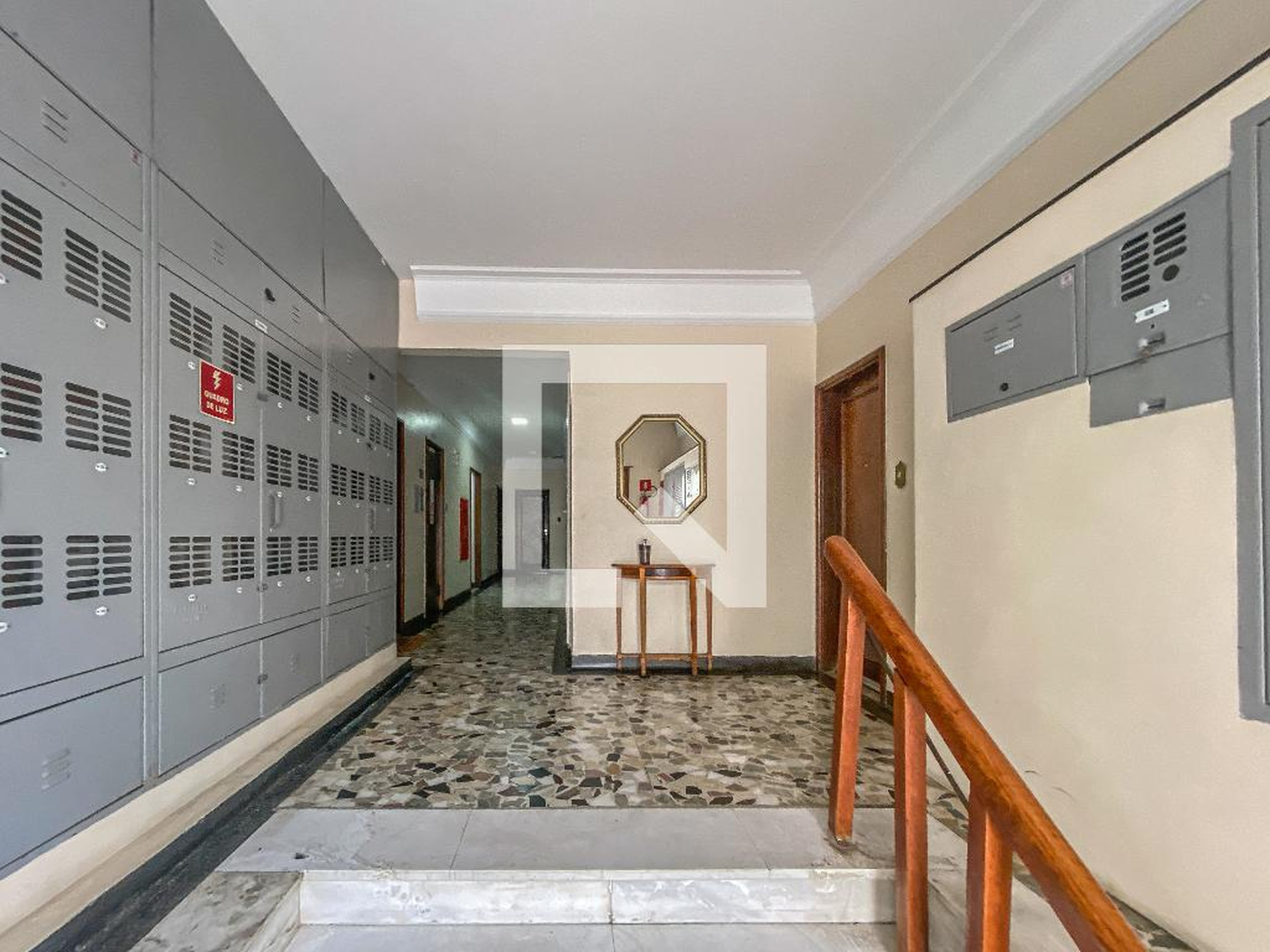 Área comum - Edifício 16 de Abril