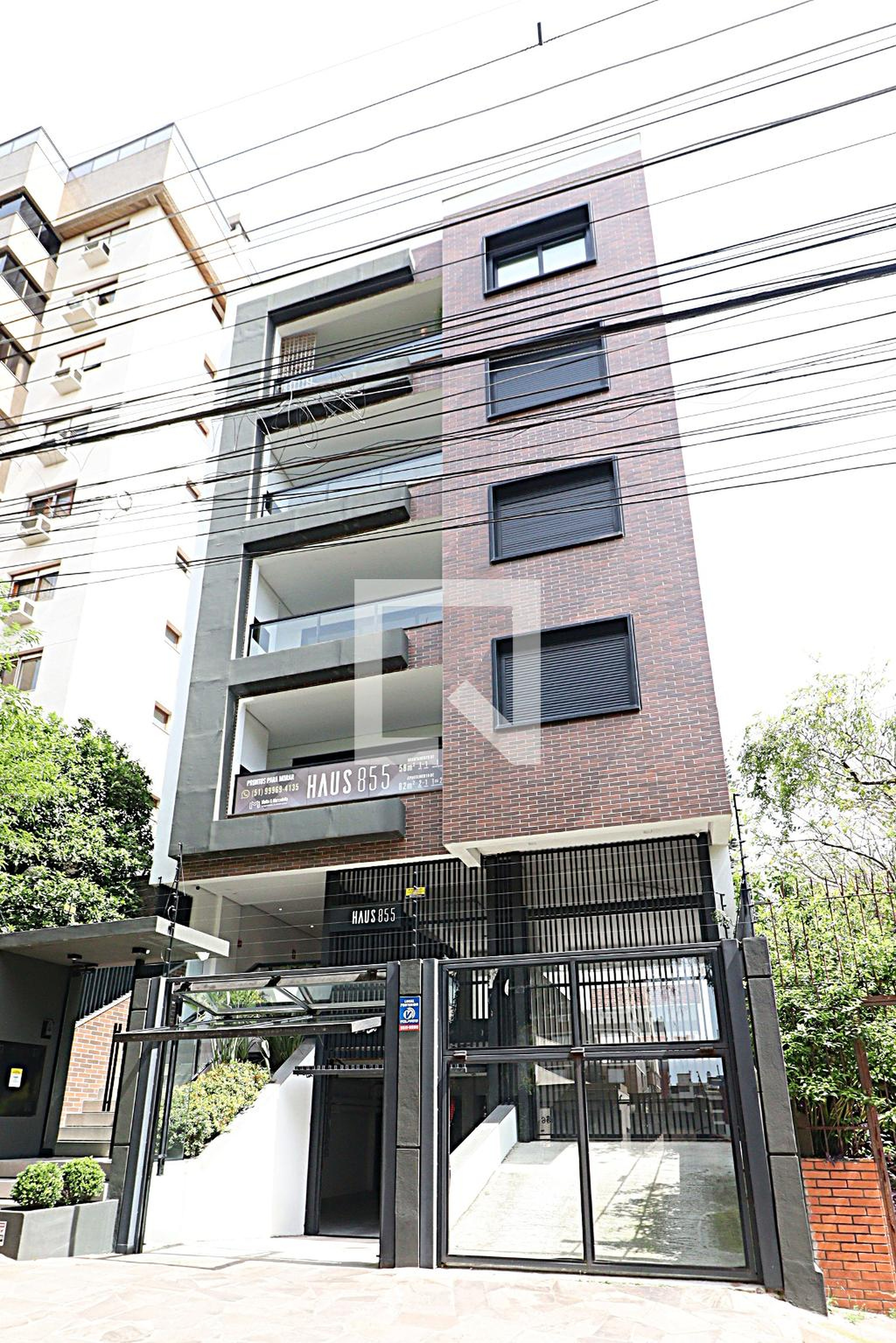 Fachada do Prédio Condomínio Haus 855