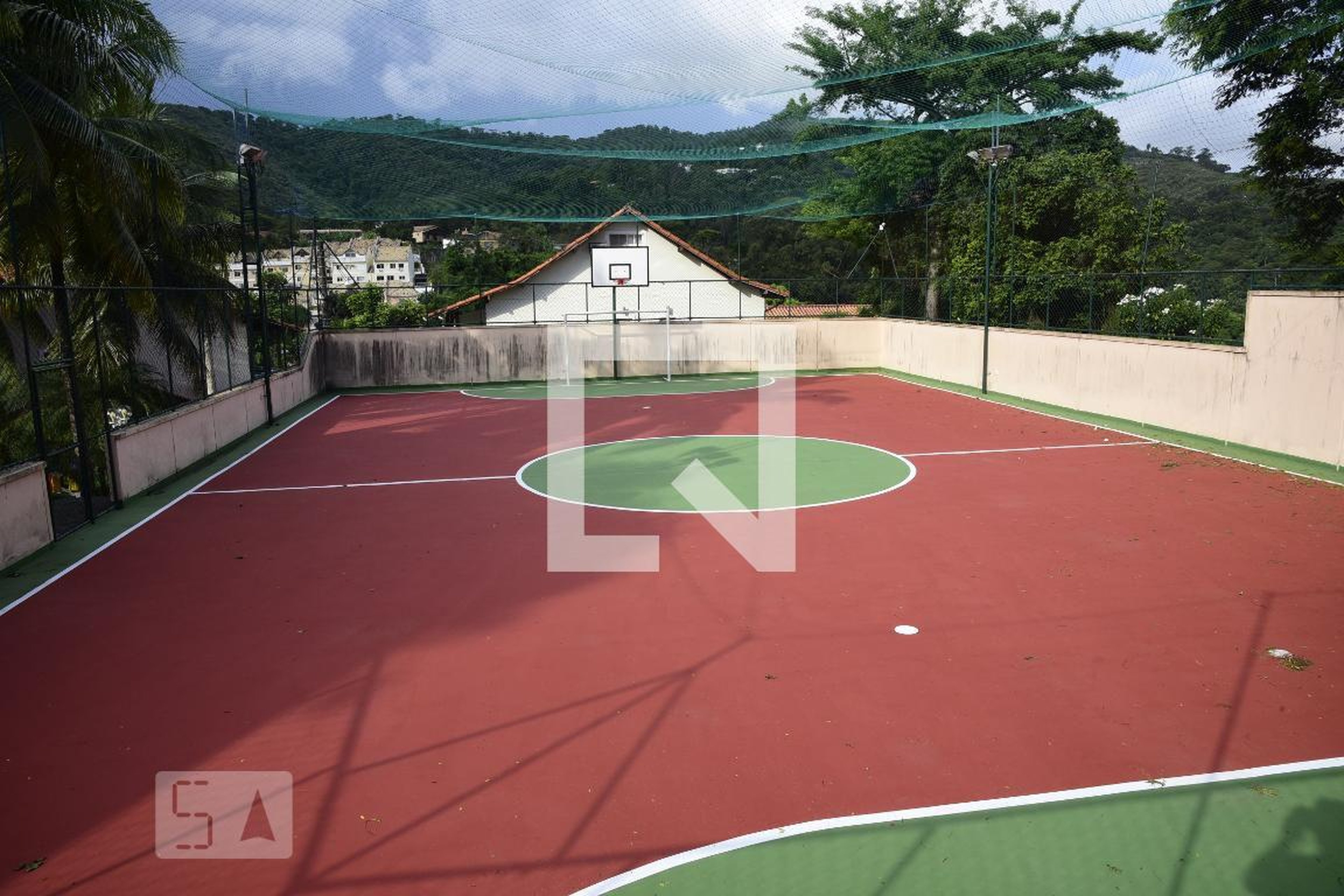 Quadra Poliesportiva - Vale Suiço