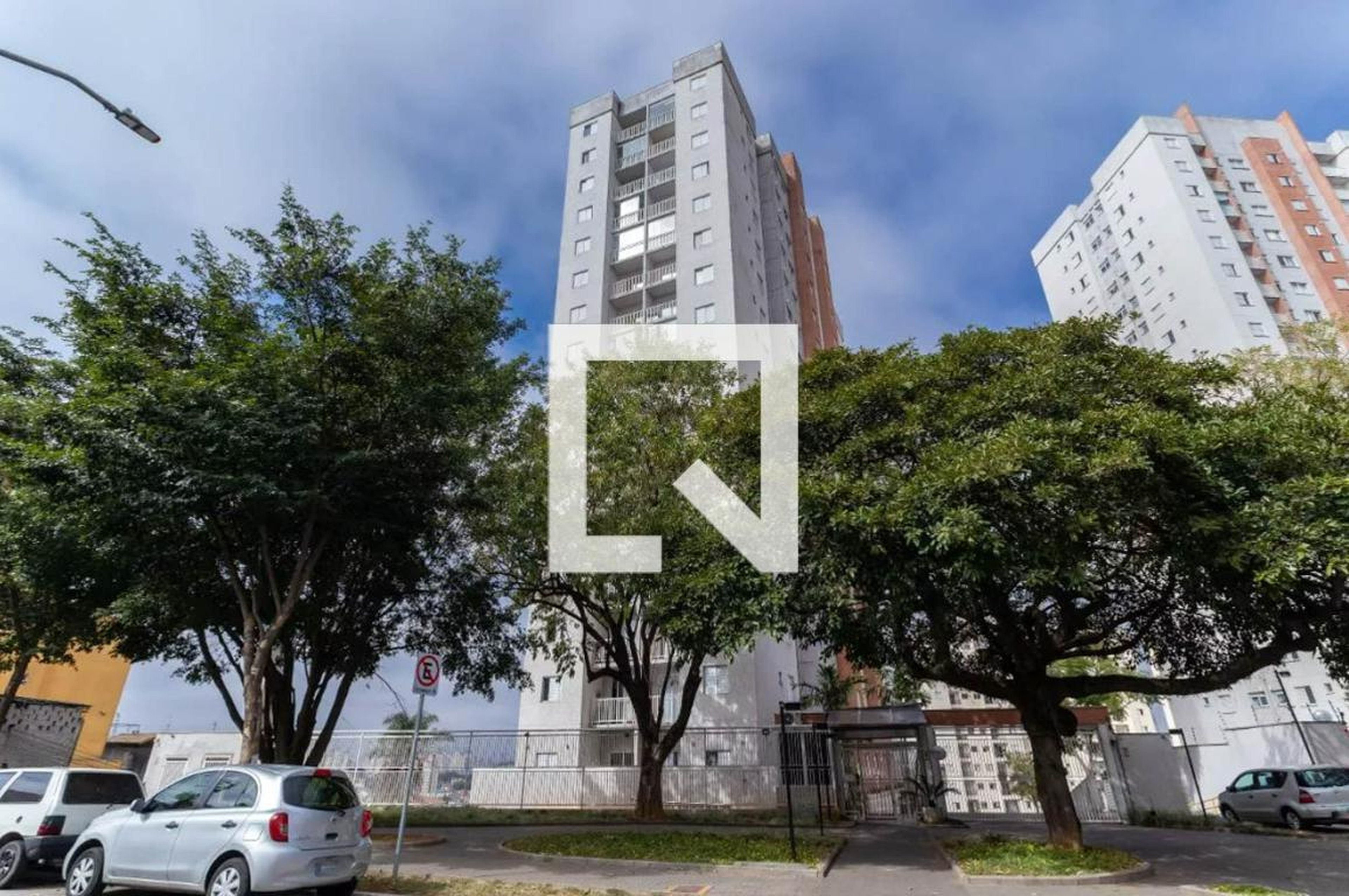 Fachada Condomínio em Rua Franklin do Amaral, 584