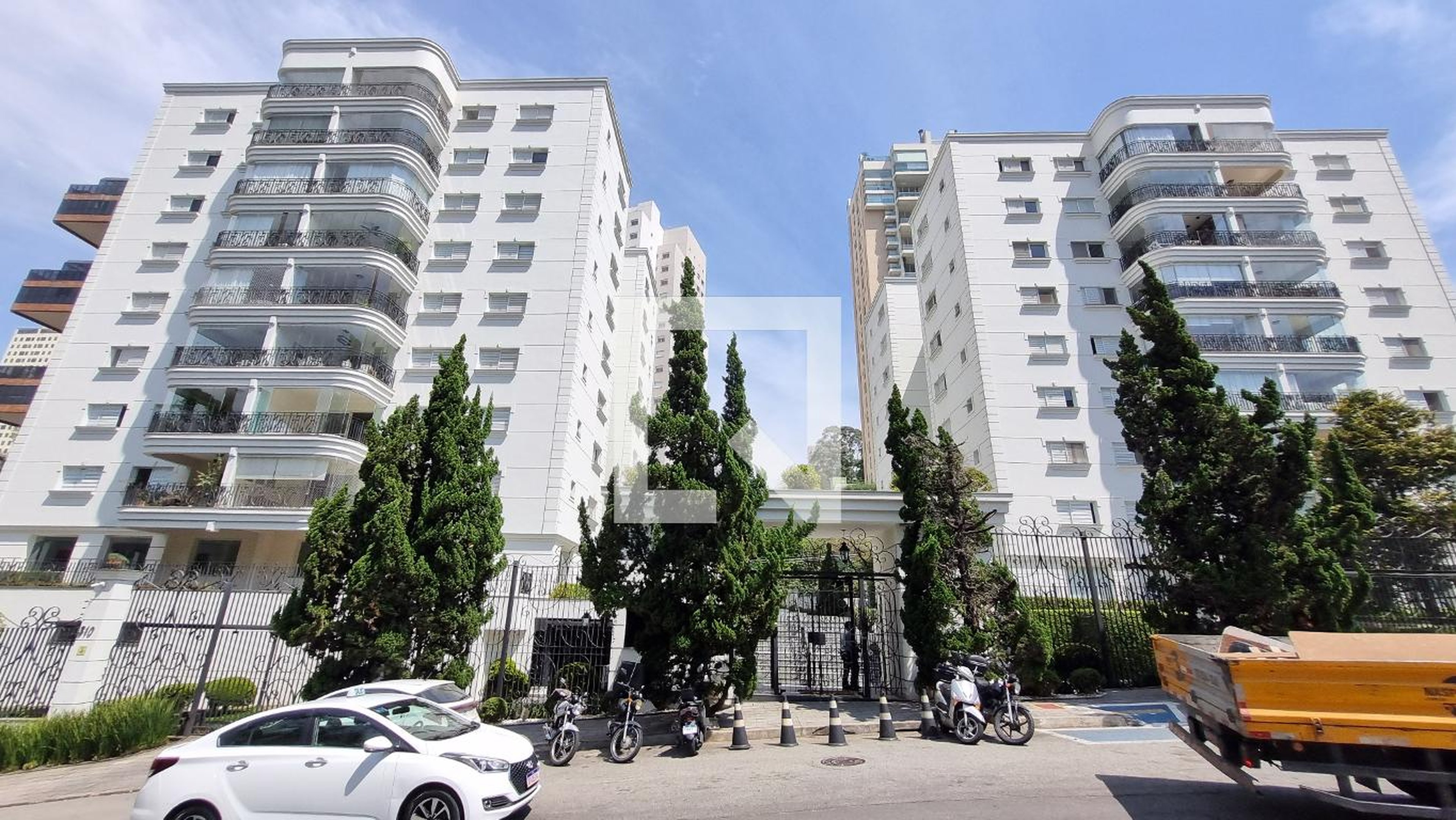 Fachada Condomínio Villa Veneto