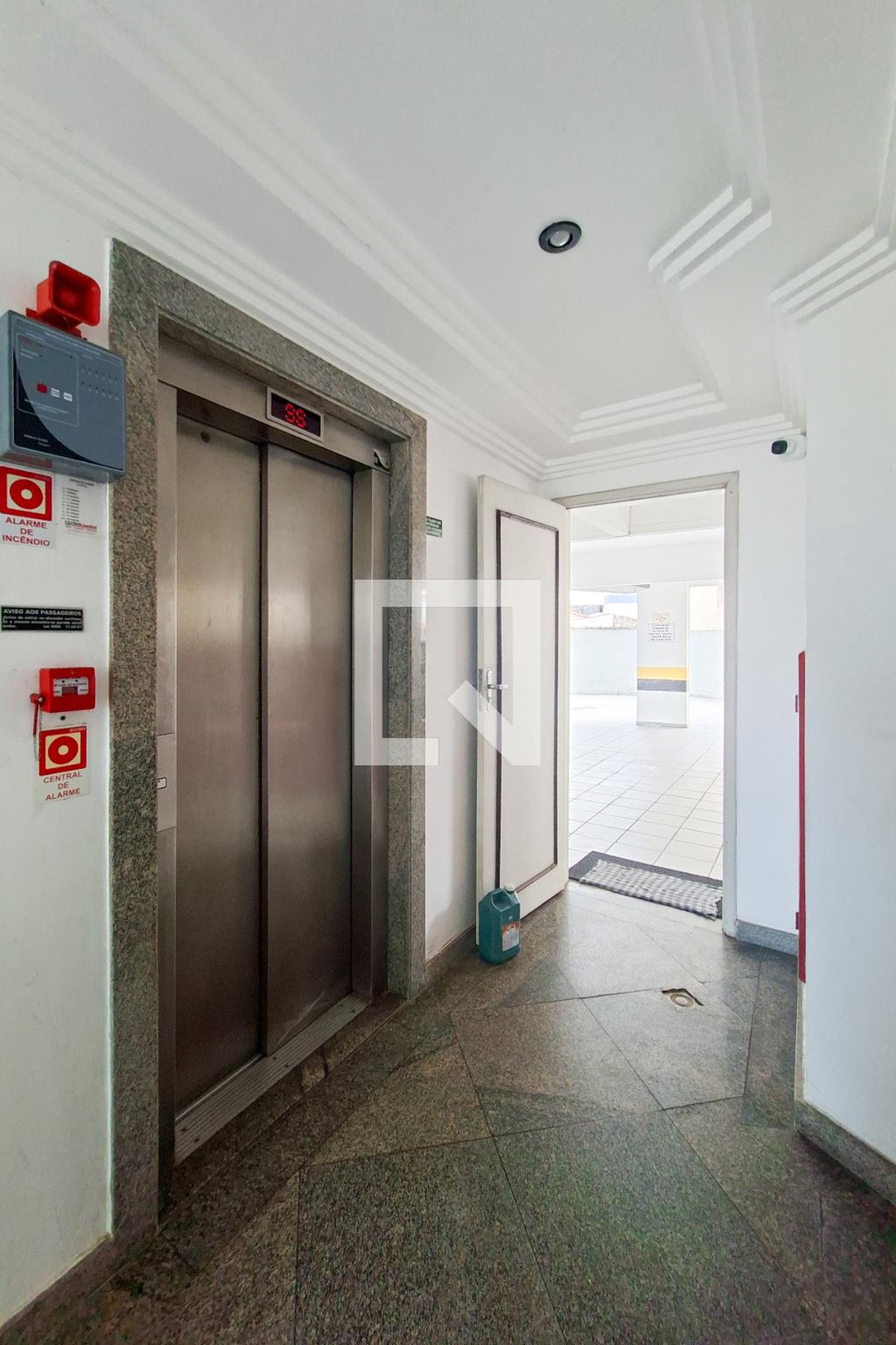 Elevador - Luizabela