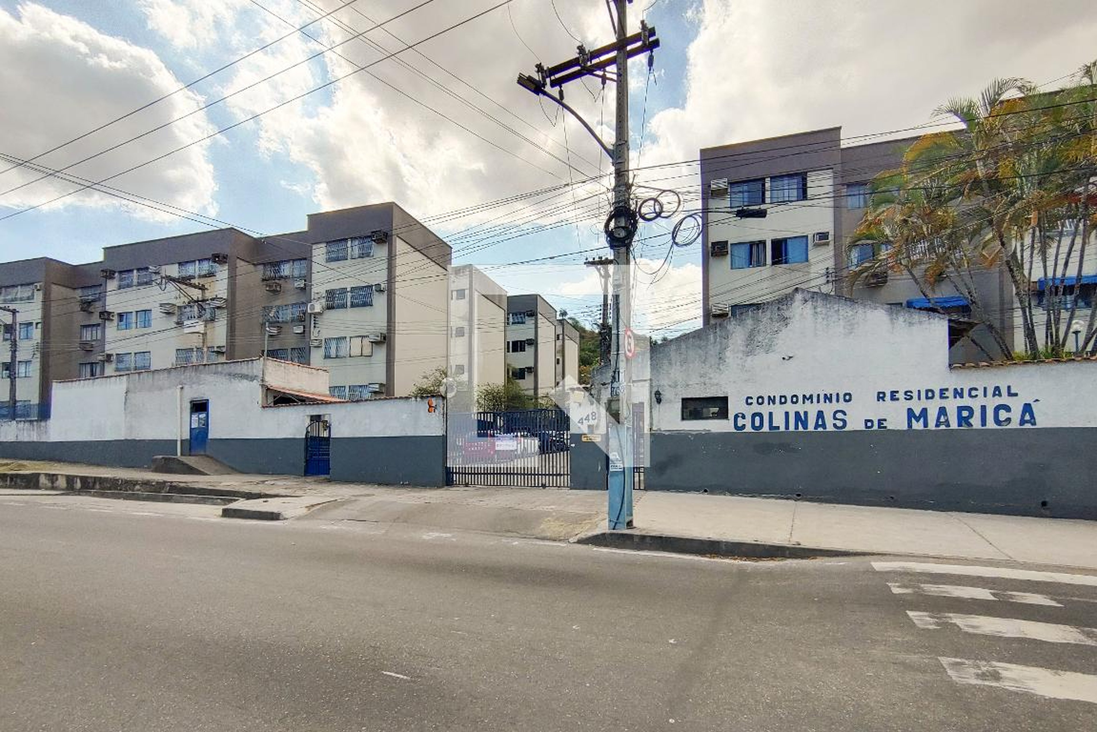 Fachada do condomínio Residencial Colinas de Maricá