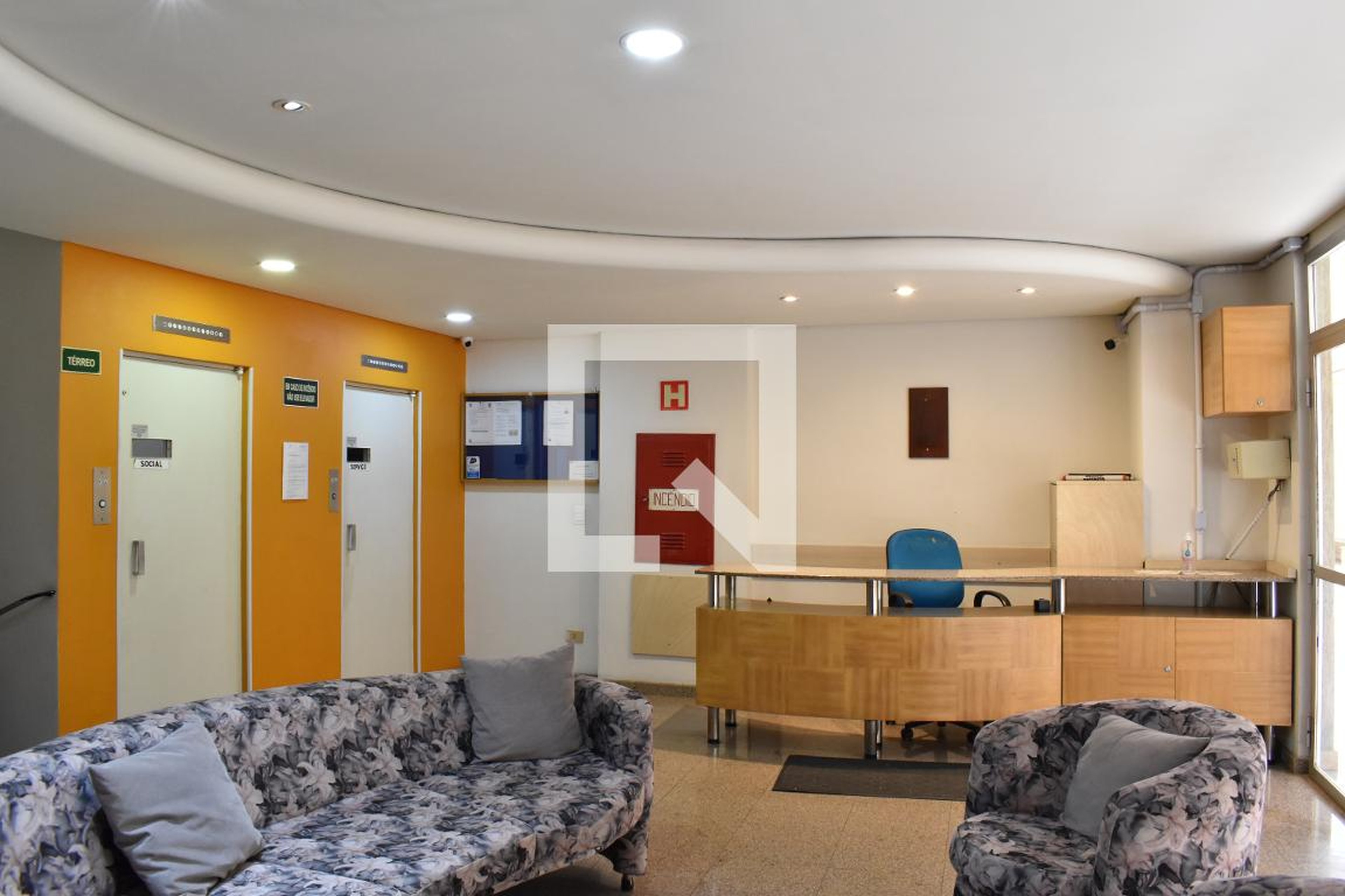 Hall de entrada - Edifício Moacyr Brandão Pontes