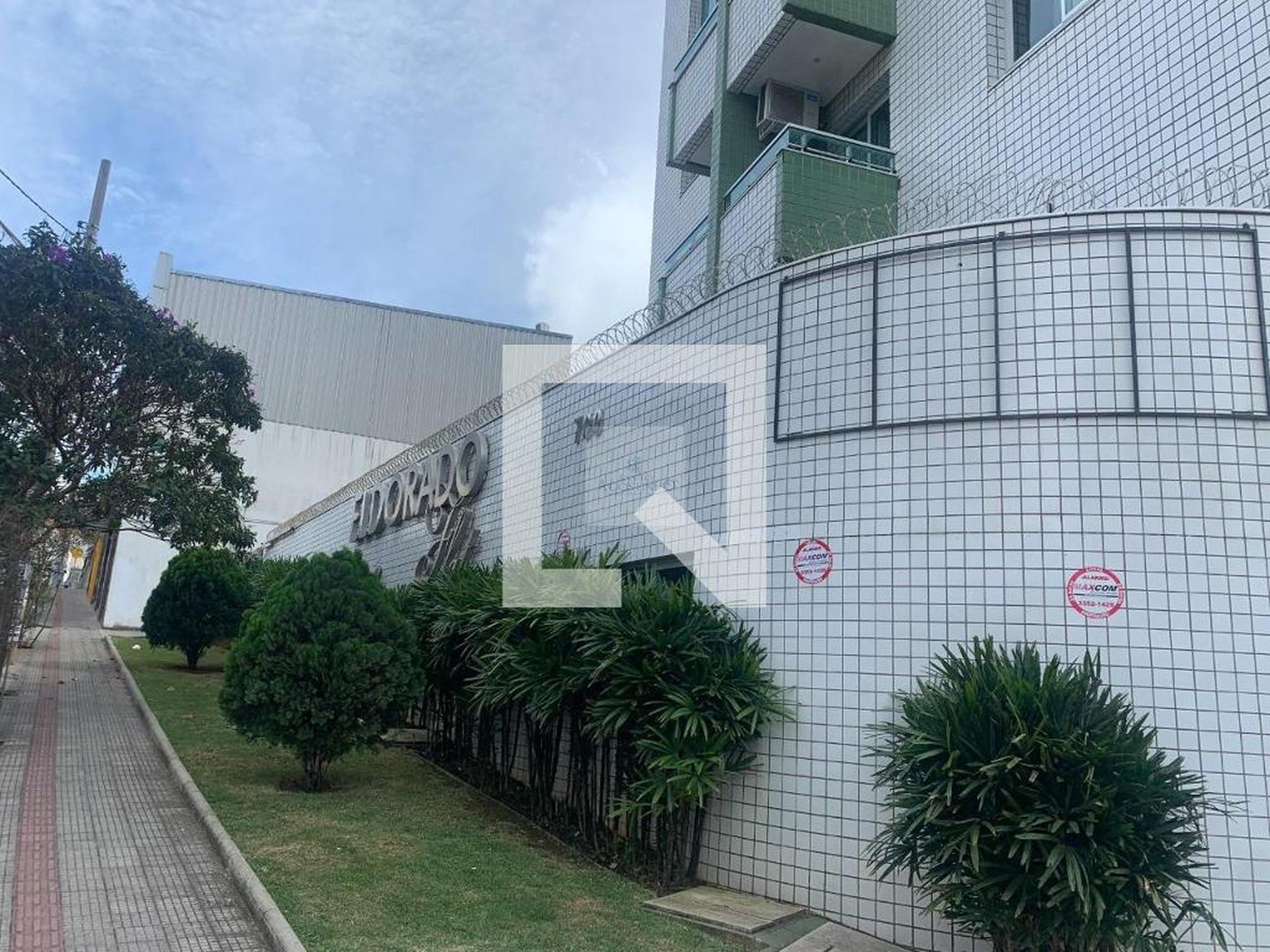 Fachada Condomínio Eldorado Flat