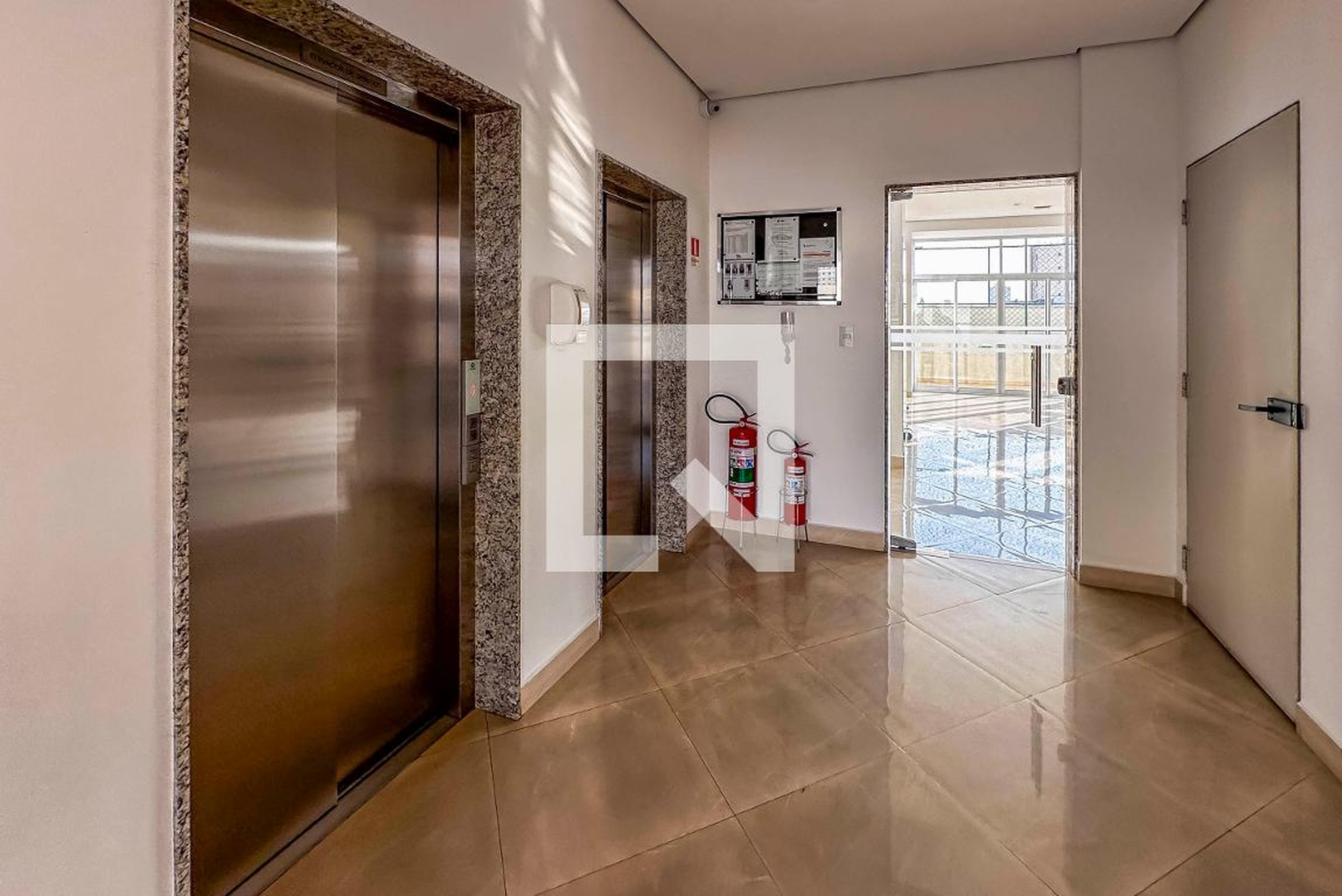 Hall de entrada - MonJardim Residencial